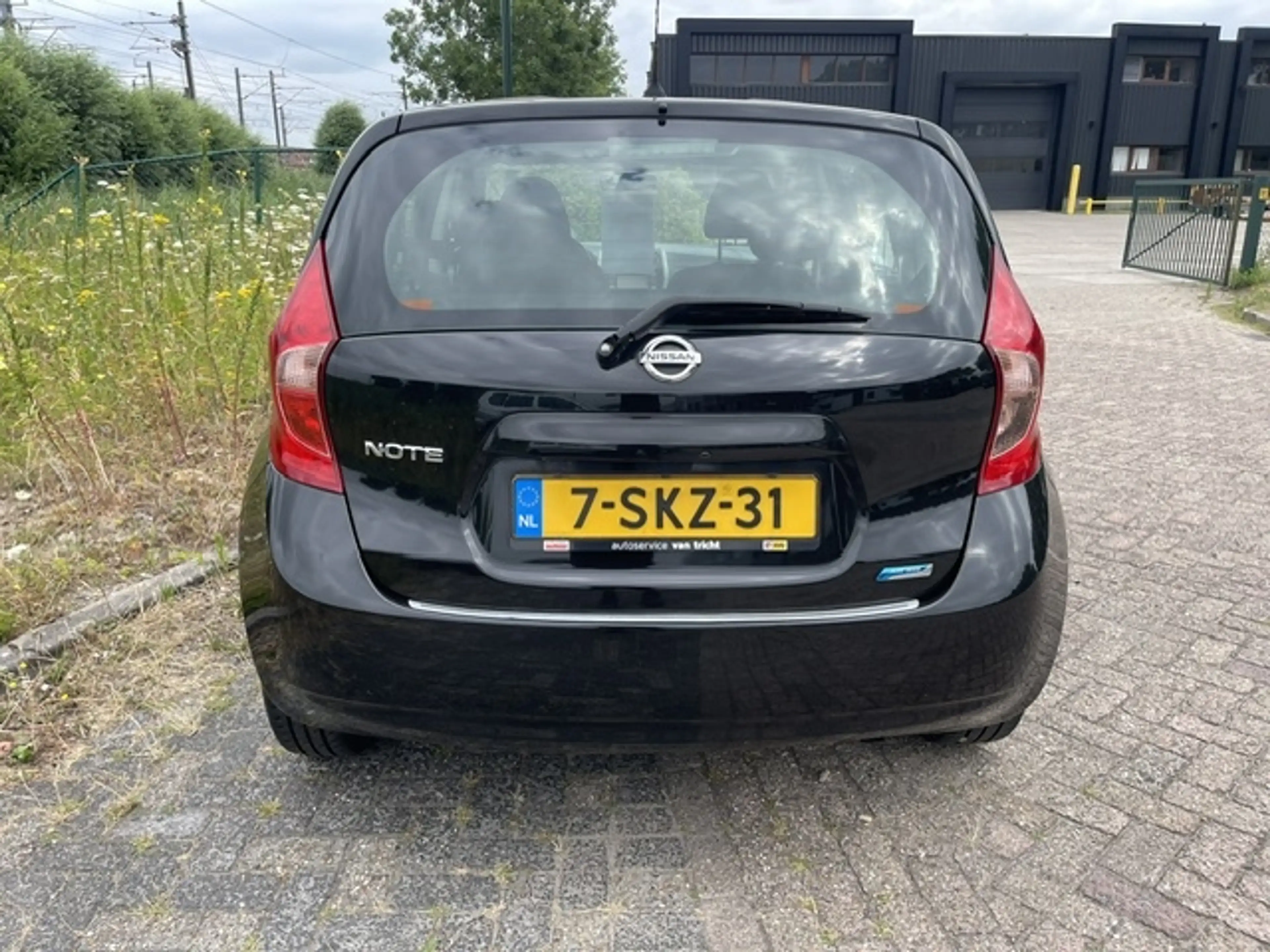 Nissan Note 1.2 80pk Connect Edition — photo 2
