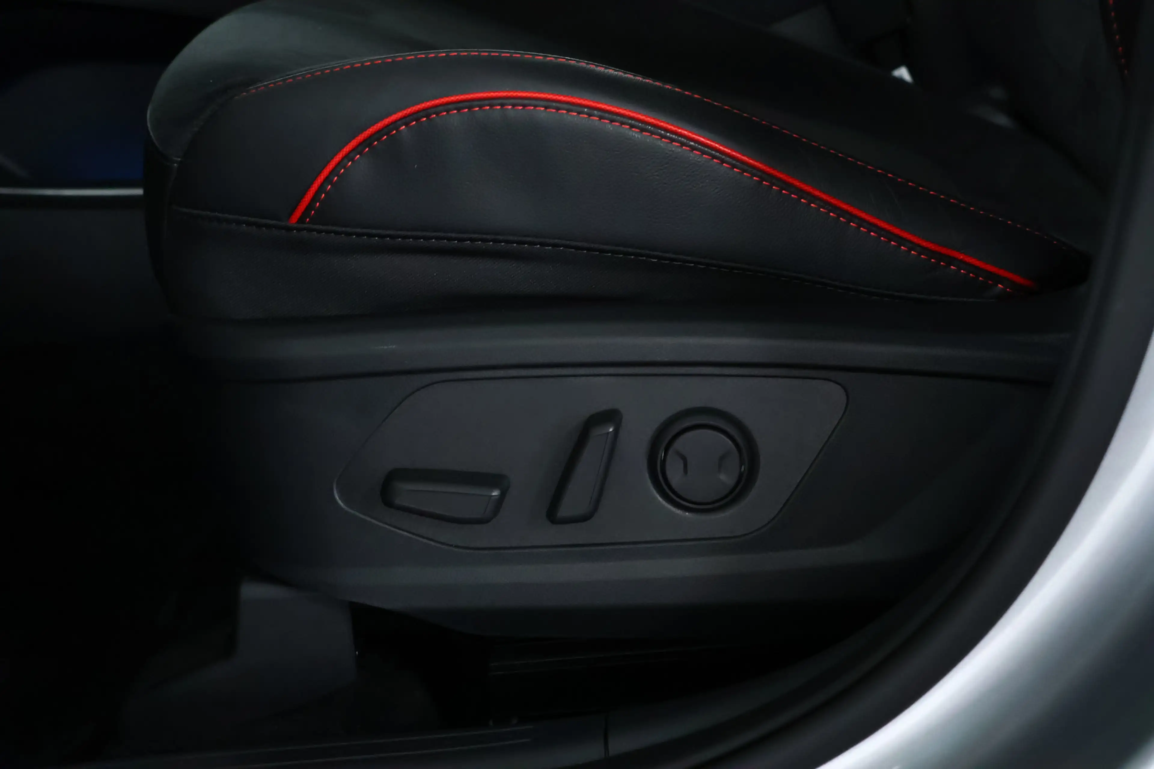 Hyundai TUCSON 1.6 T-GDI PHEV N-Line 4WD Navi / ACC / LED / CarPl — photo 23