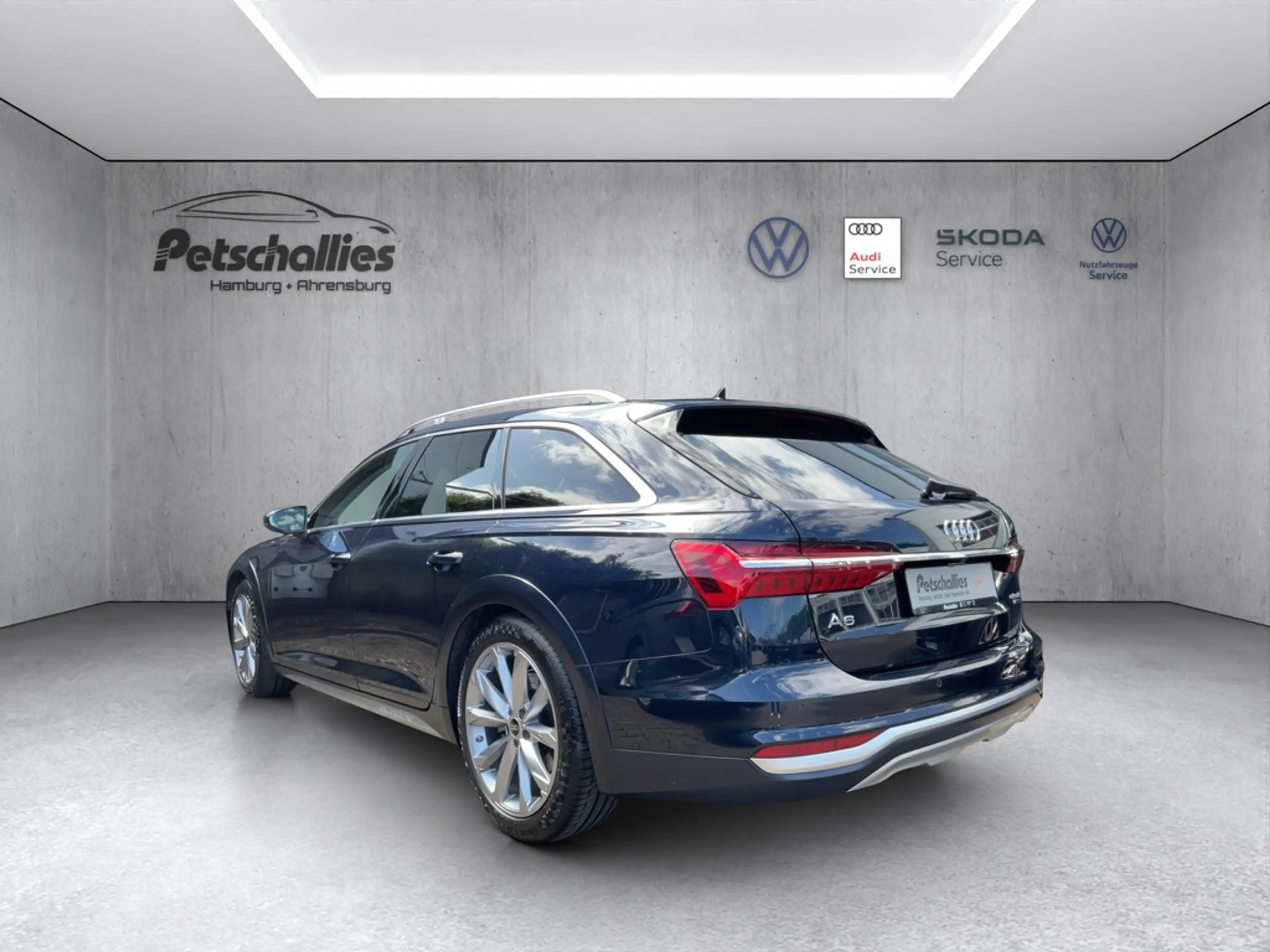 Audi A6 allroad quattro 55 TDI tiptronic — photo 3