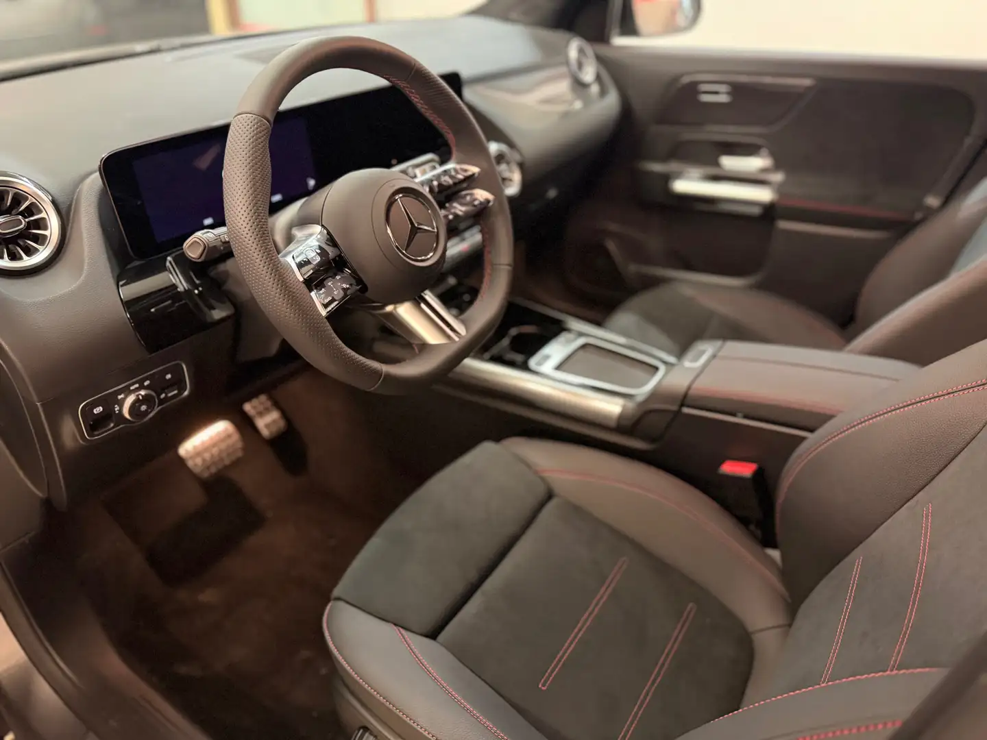 Mercedes-Benz GLA 200 GLA 200 d AMG Line Premium auto+IVA TETTO-KM0 Grigio - 2