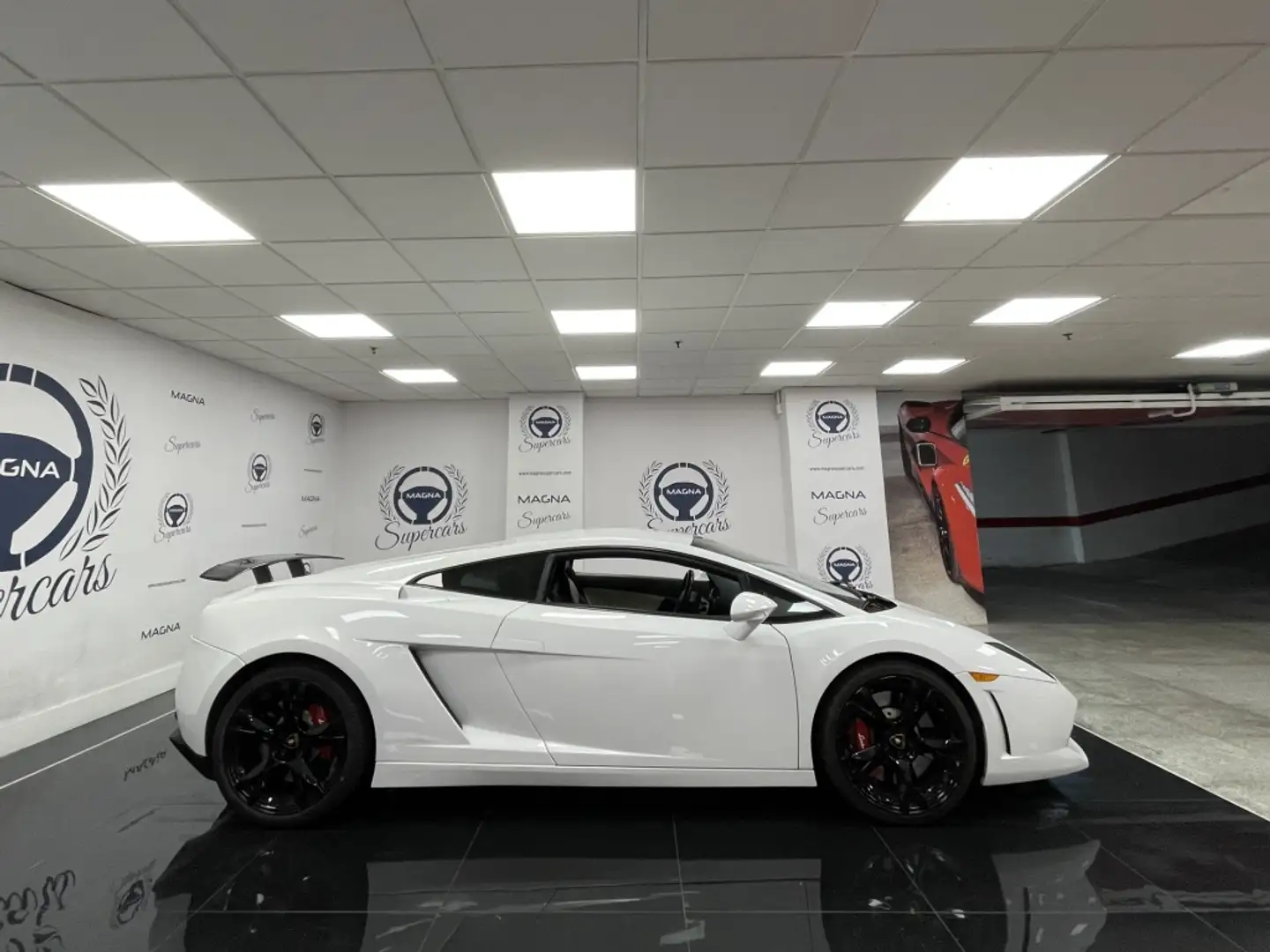 Lamborghini Gallardo LP 560-4 Blanco - 2