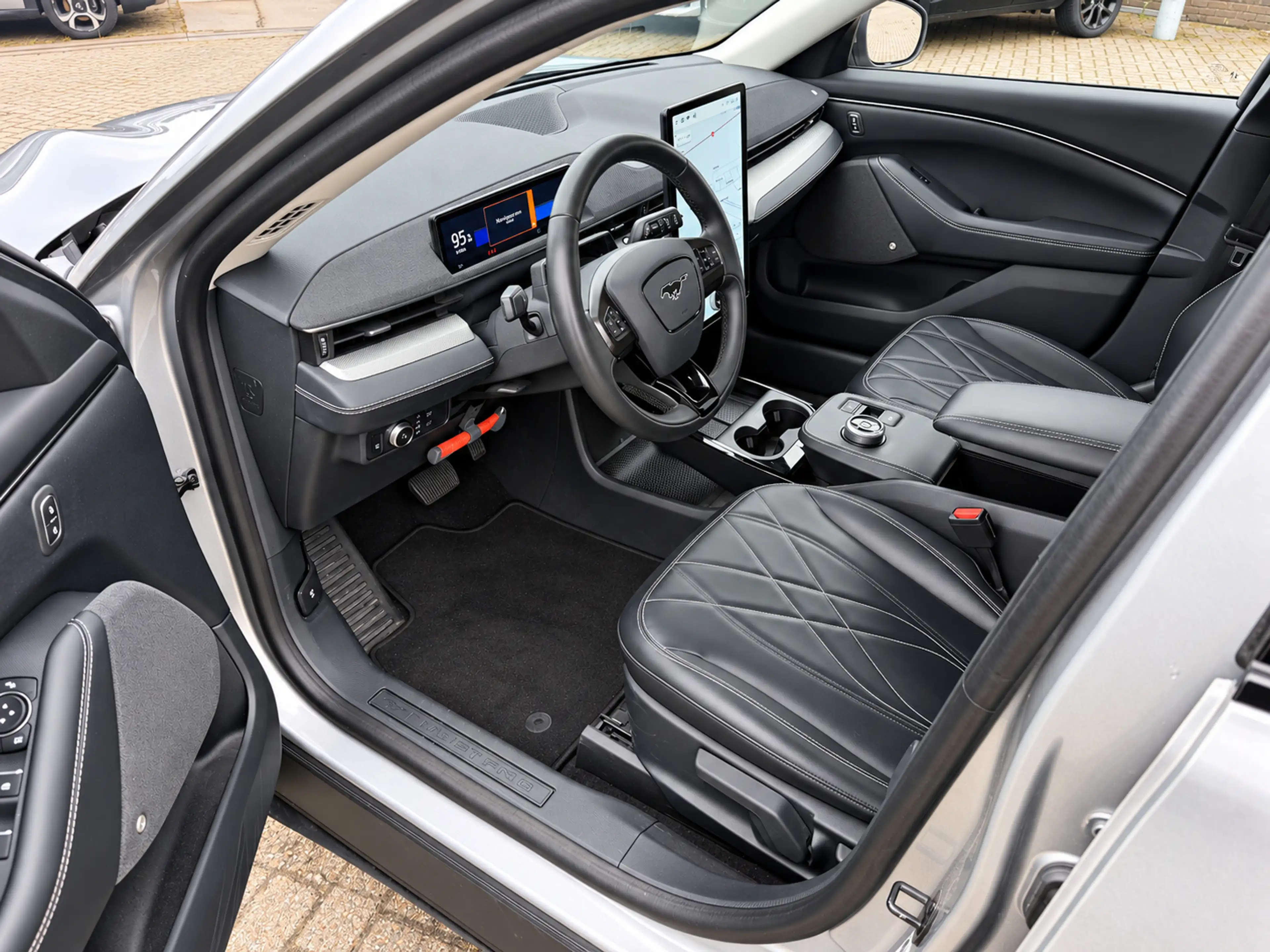 Ford Mustang Mach-E RWD 75 kWh | Apple Carplay/Android | Cruise contro — photo 15