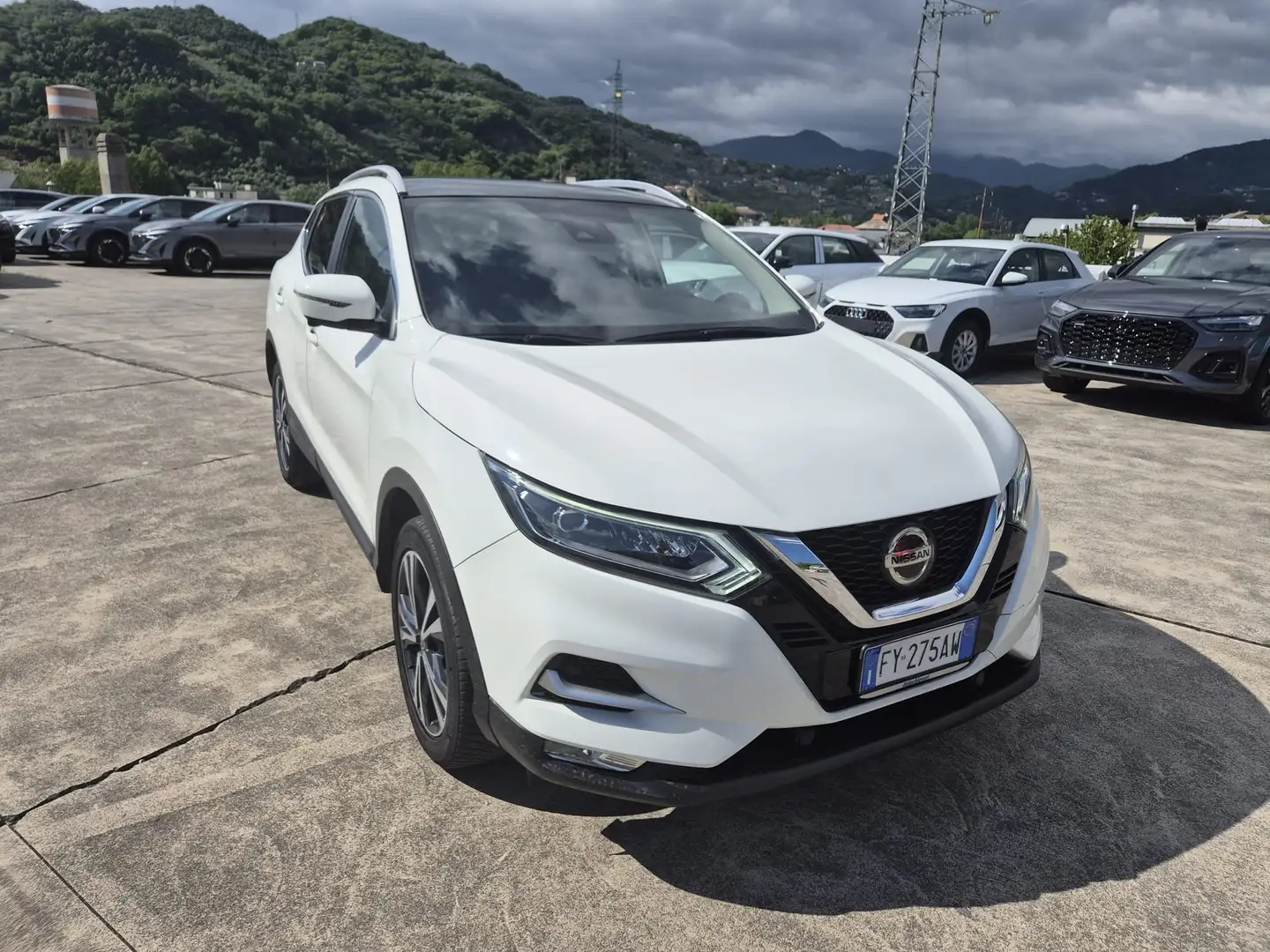 Nissan Qashqai Qashqai 1.5 dci N-Connecta 115cv Weiß - 2