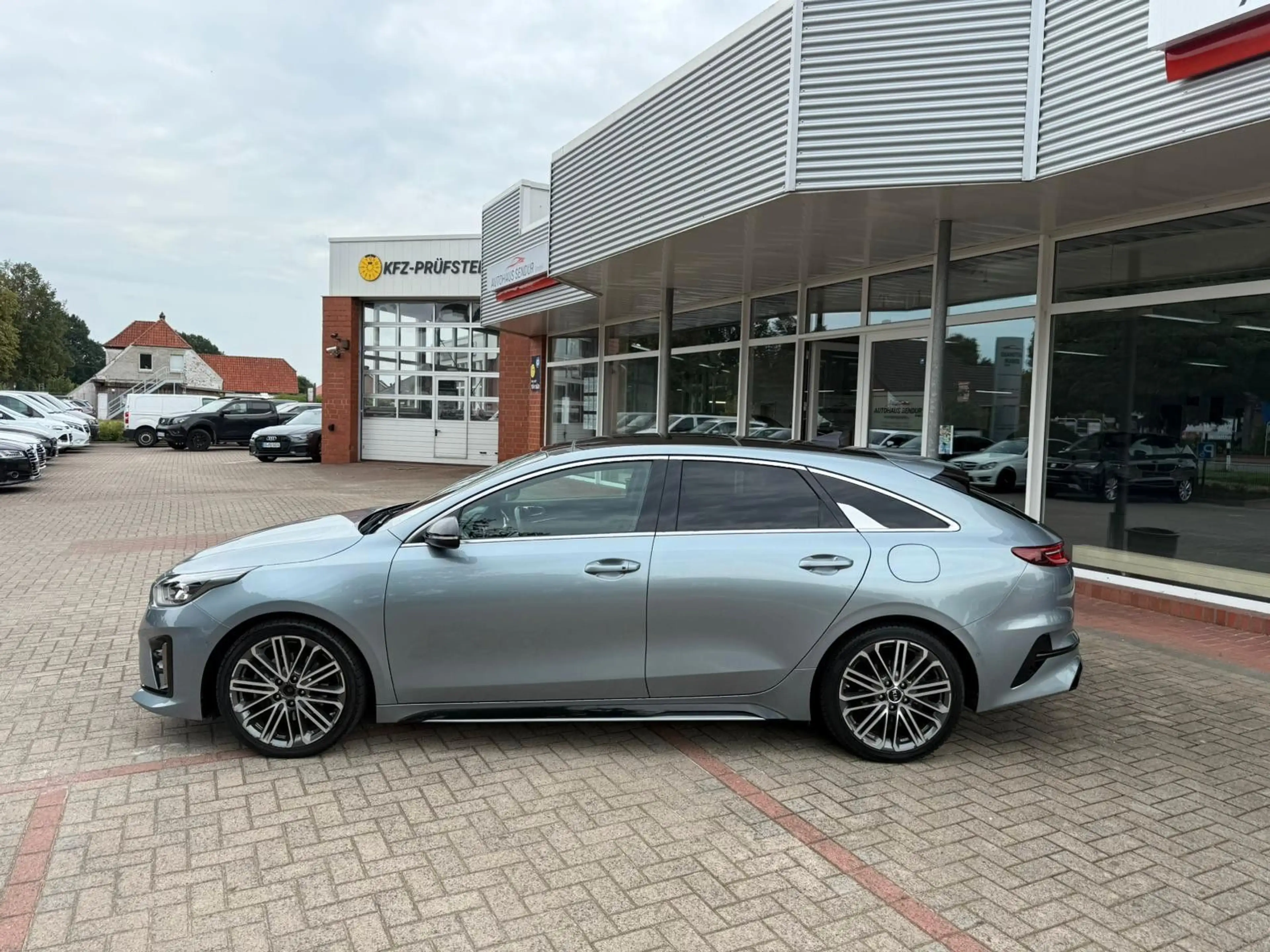 Kia ProCeed / pro_cee'd ProCeed GT-Line *SERVICE NEU*S-DACH — photo 3