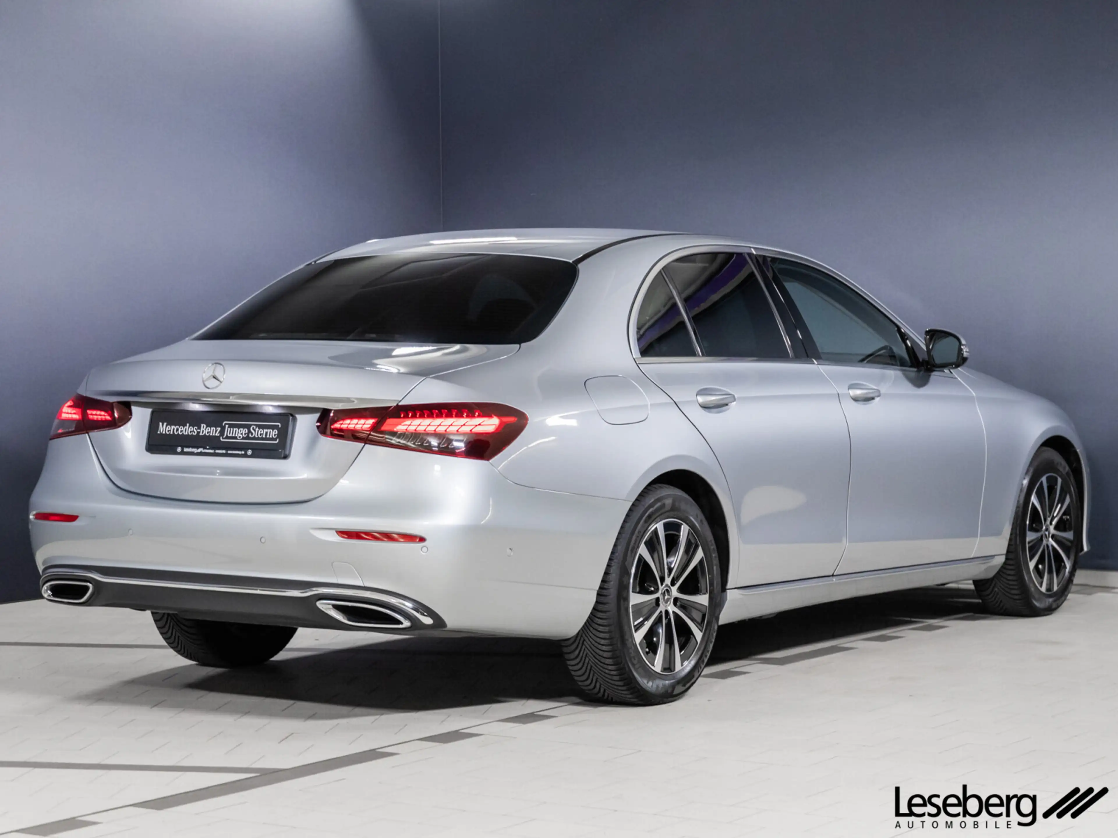 Mercedes-Benz E 200 E 200 LED/Distronic/Kamera/Navi/9G/Ambiente/Shz — photo 2