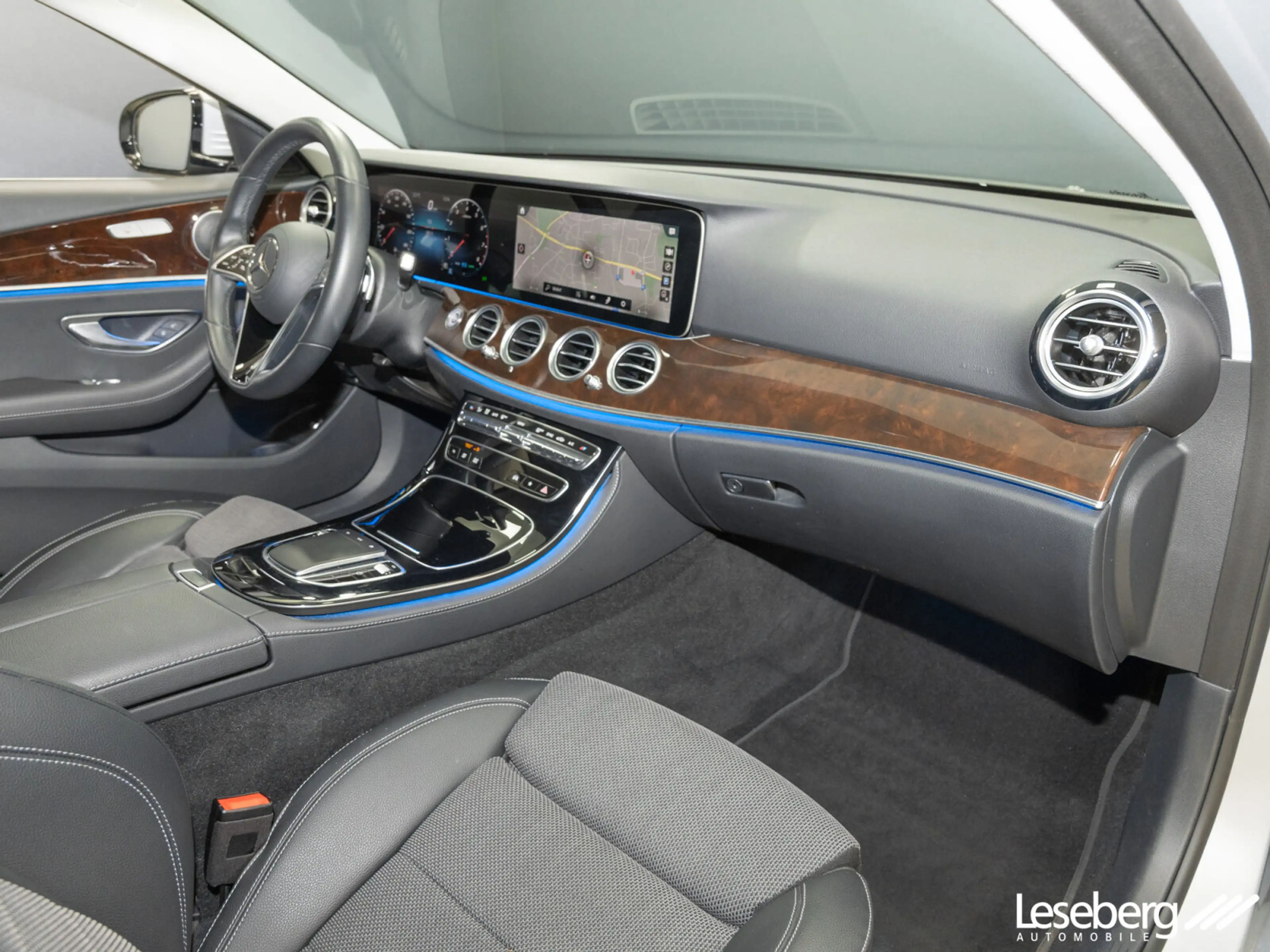 Mercedes-Benz E 200 E 200 LED/Distronic/Kamera/Navi/9G/Ambiente/Shz — photo 15