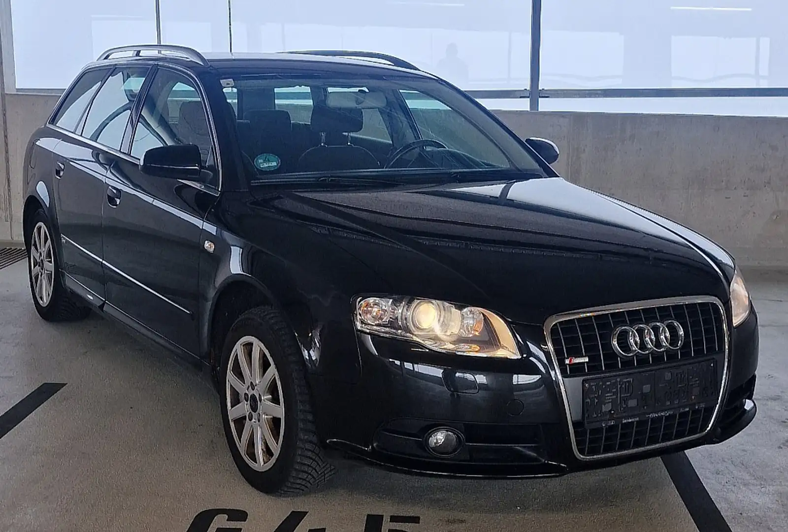 Audi A4 Avant 2,0 TDI quattro DPF Le Mans Edition Nero - 2