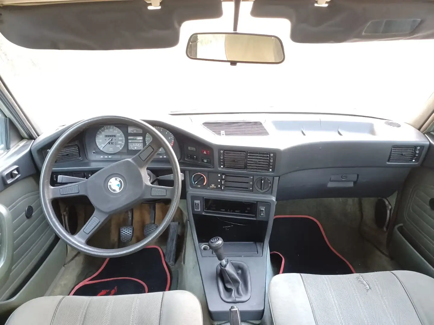 BMW 520 520i - 1