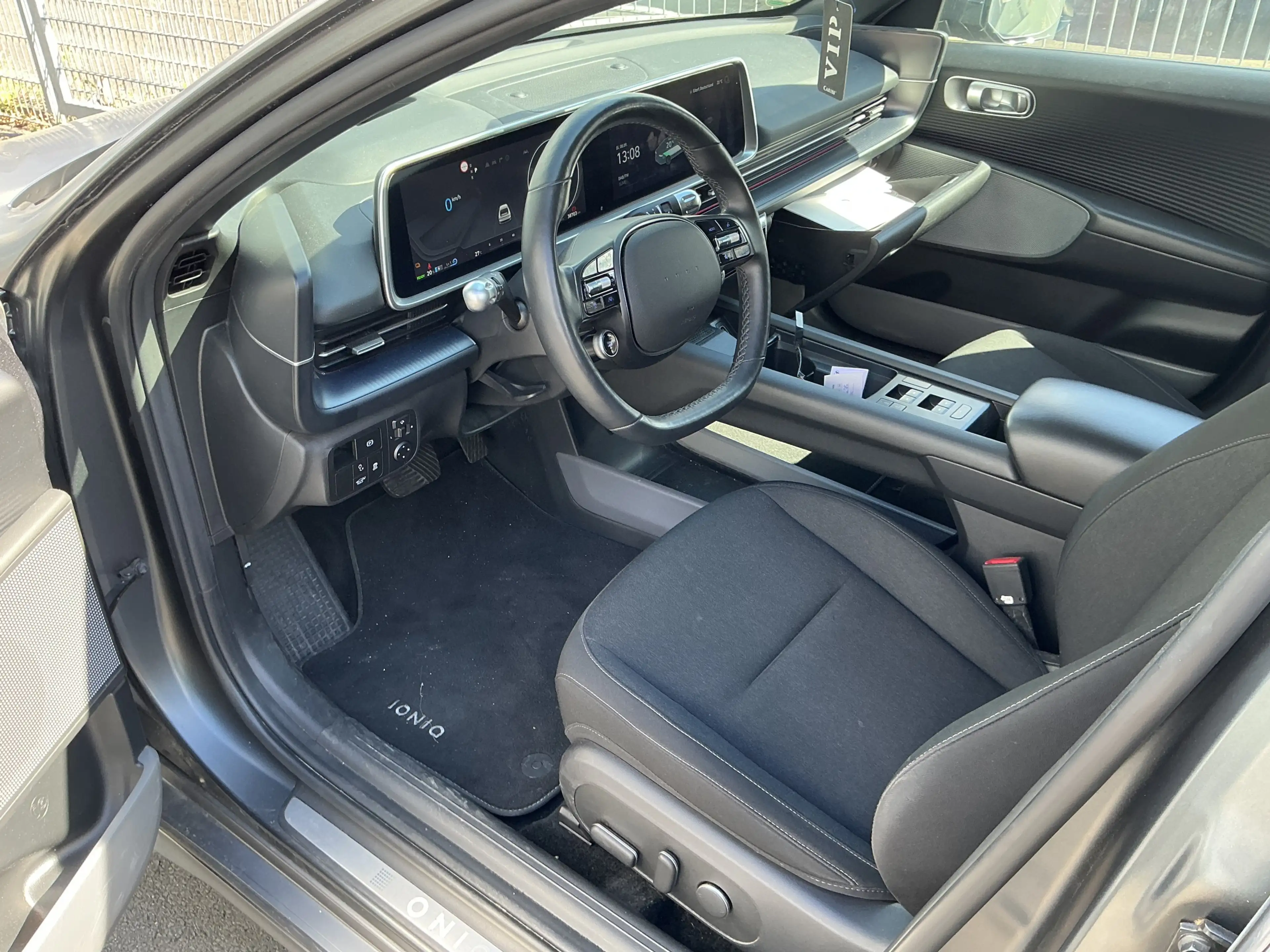 Hyundai IONIQ 6 360Cam Navi HUD ACC LED 77,40KWH Wärmepumpe — photo 4