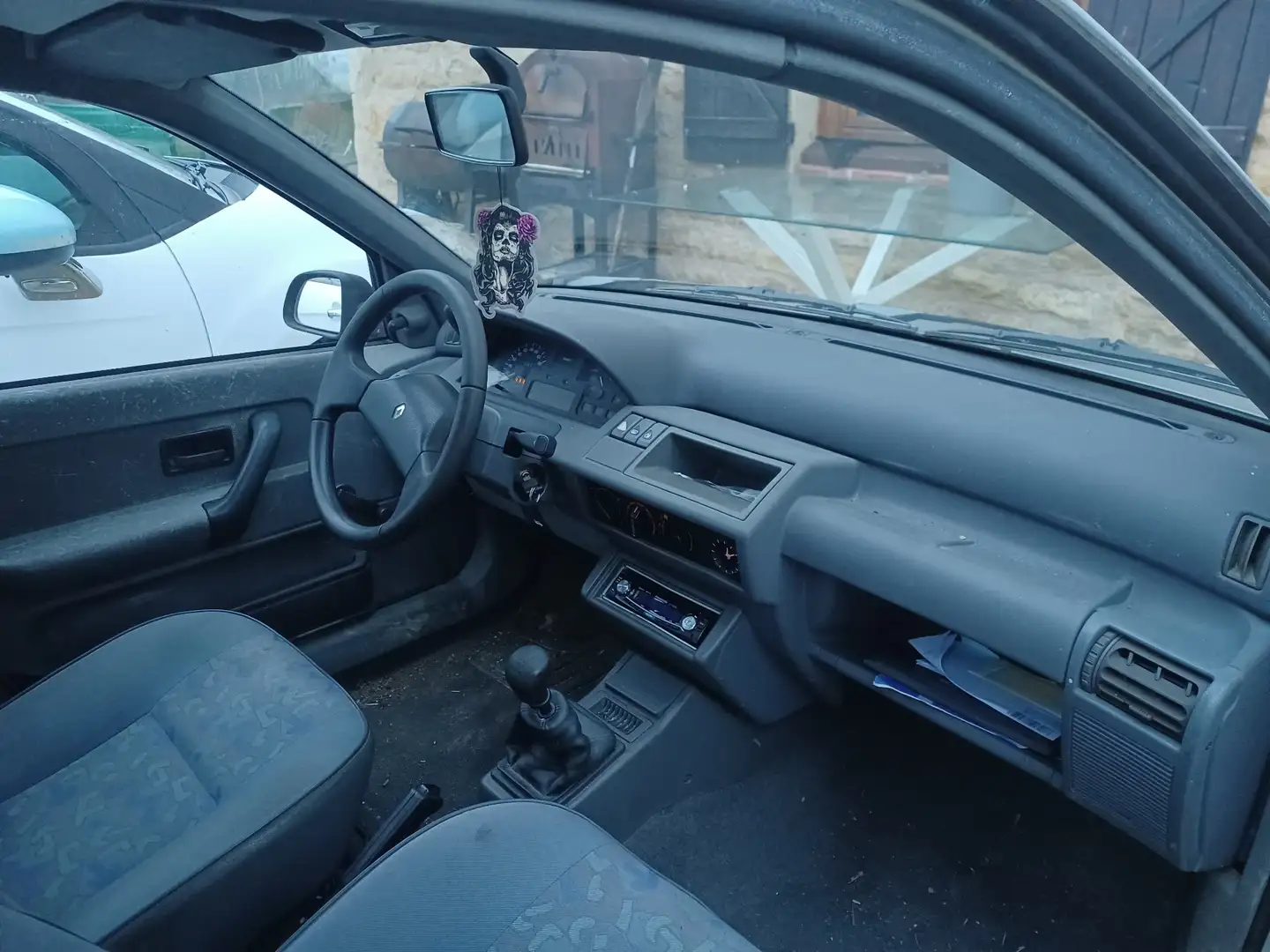 Renault Clio 1.1 RL - 2