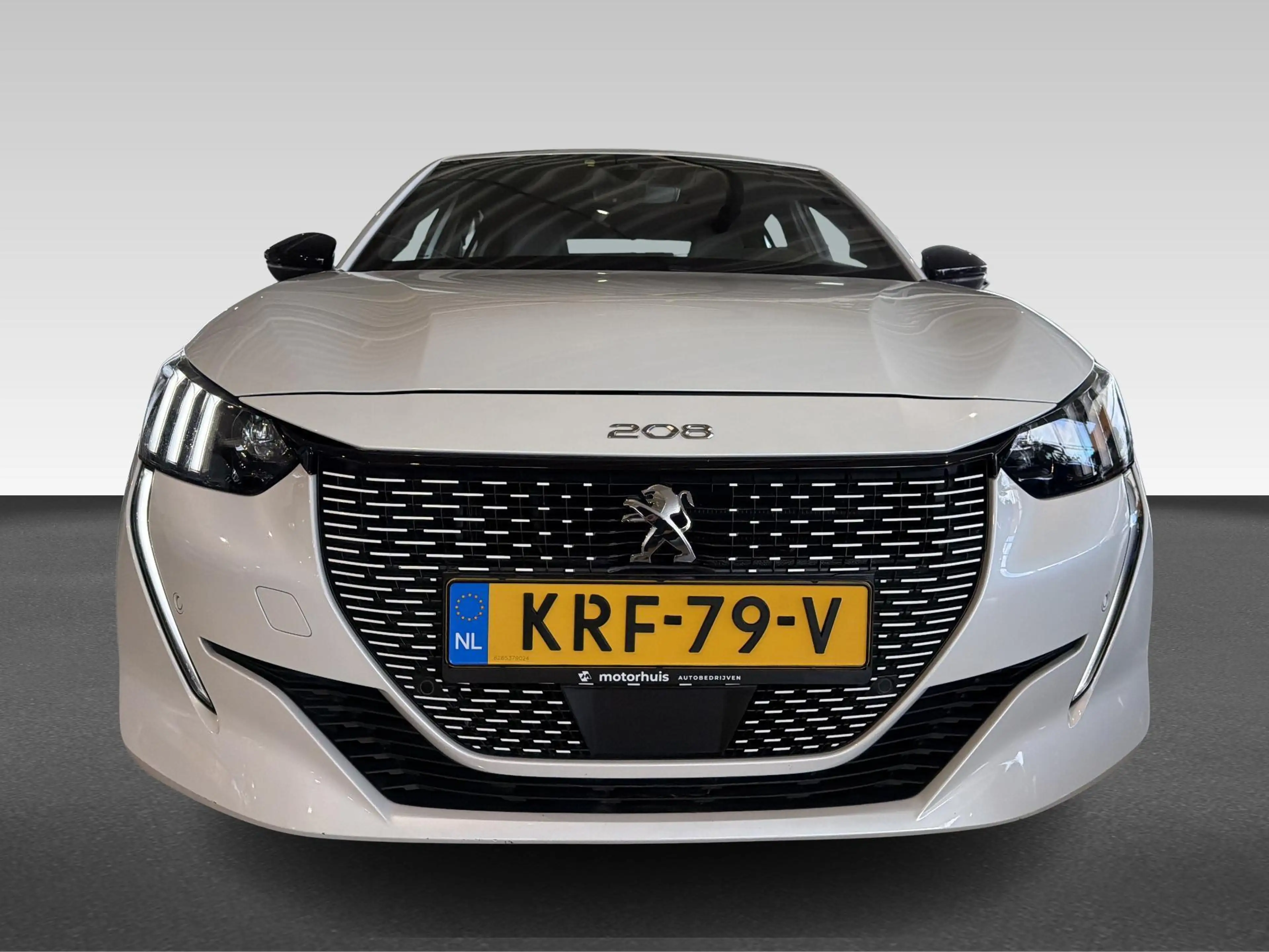 Peugeot e-208 EV GT 350 50 kWh | Achteruitrijcamera | Airco (aut — photo 7