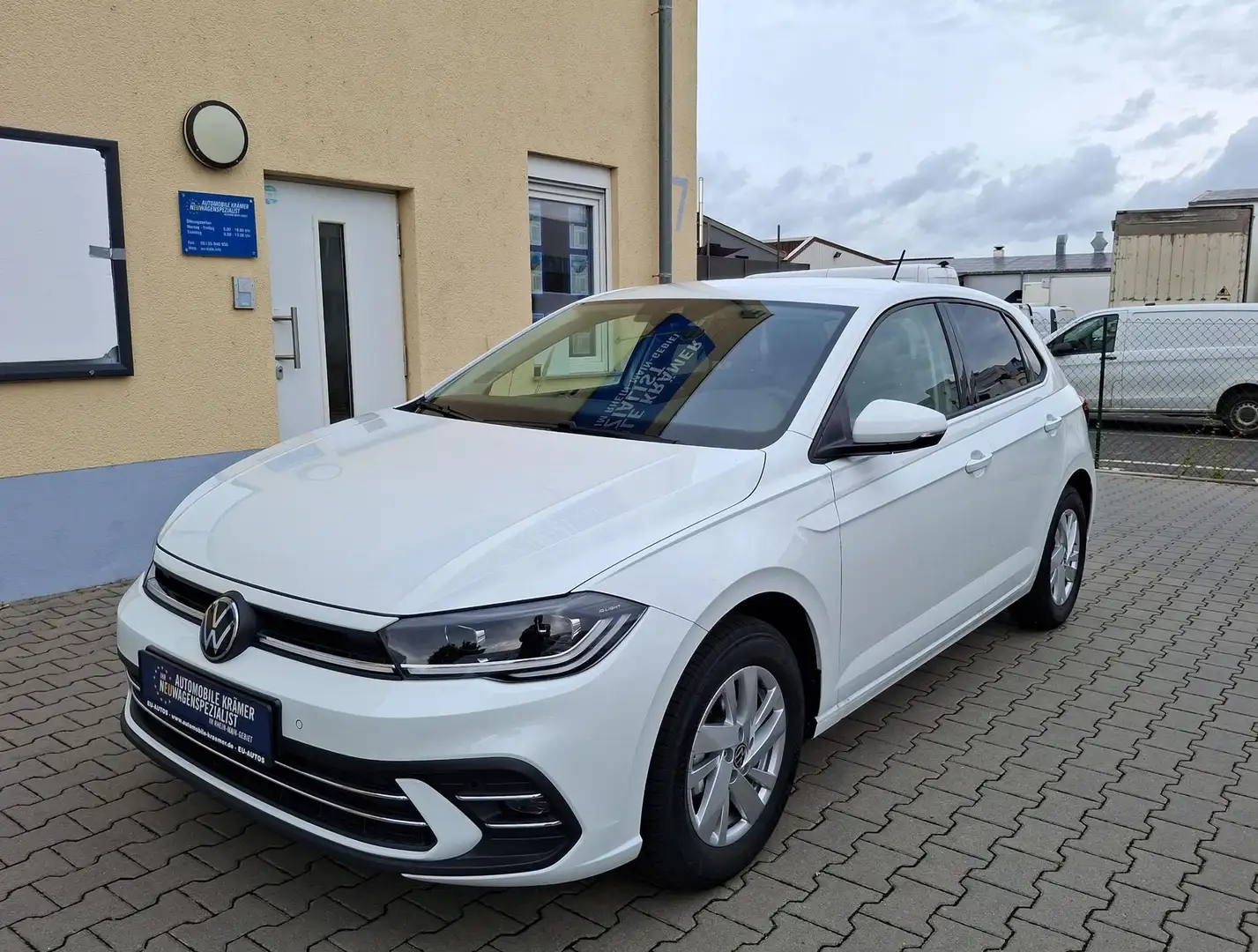 Volkswagen Polo Style Privacy IQ.Light ACC 1.0 TSI 70kW/95PS Wit - 1