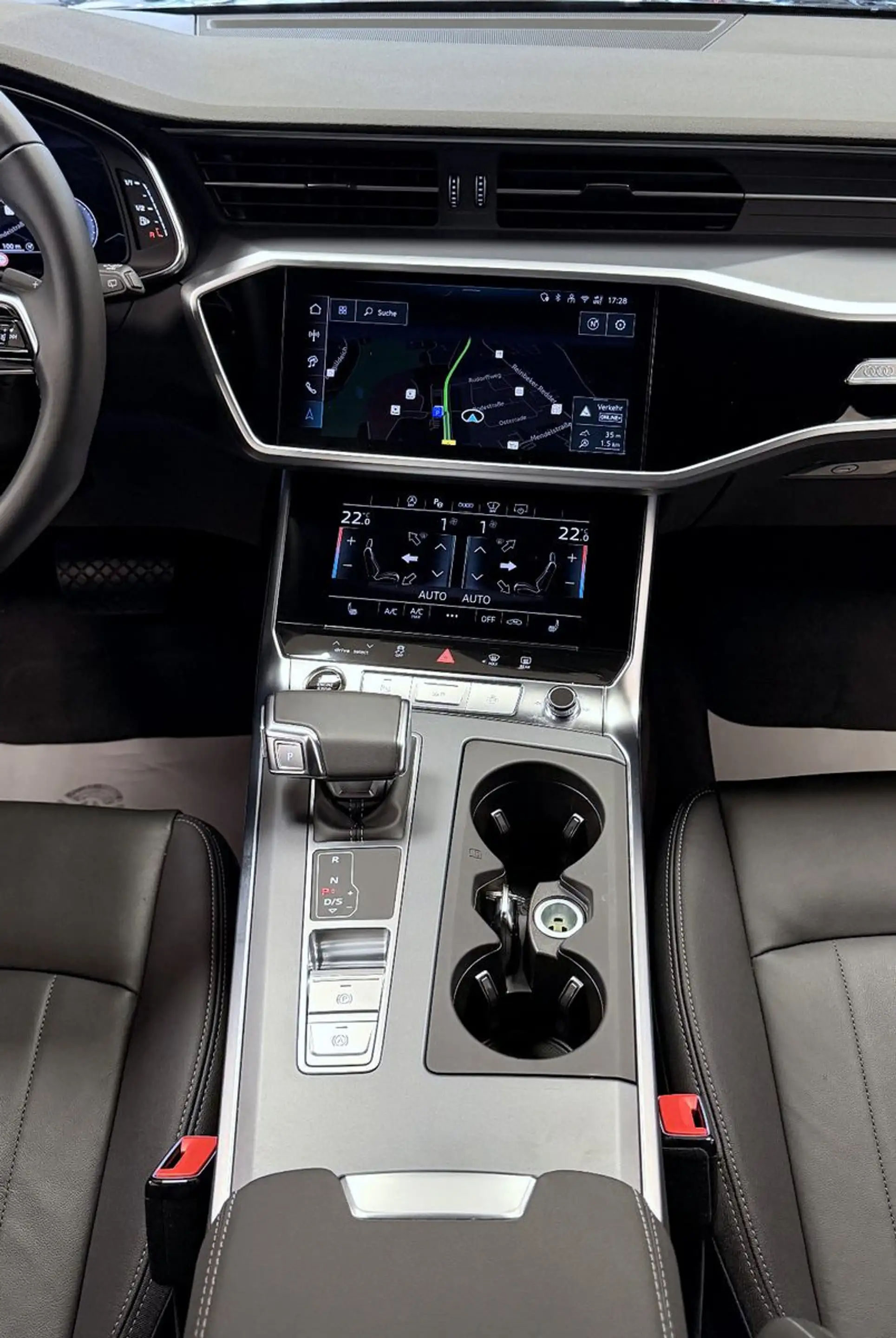 Audi A6 Avant 40 TDI *S line*ACC*HUD*360°Kam*Matrix — photo 12