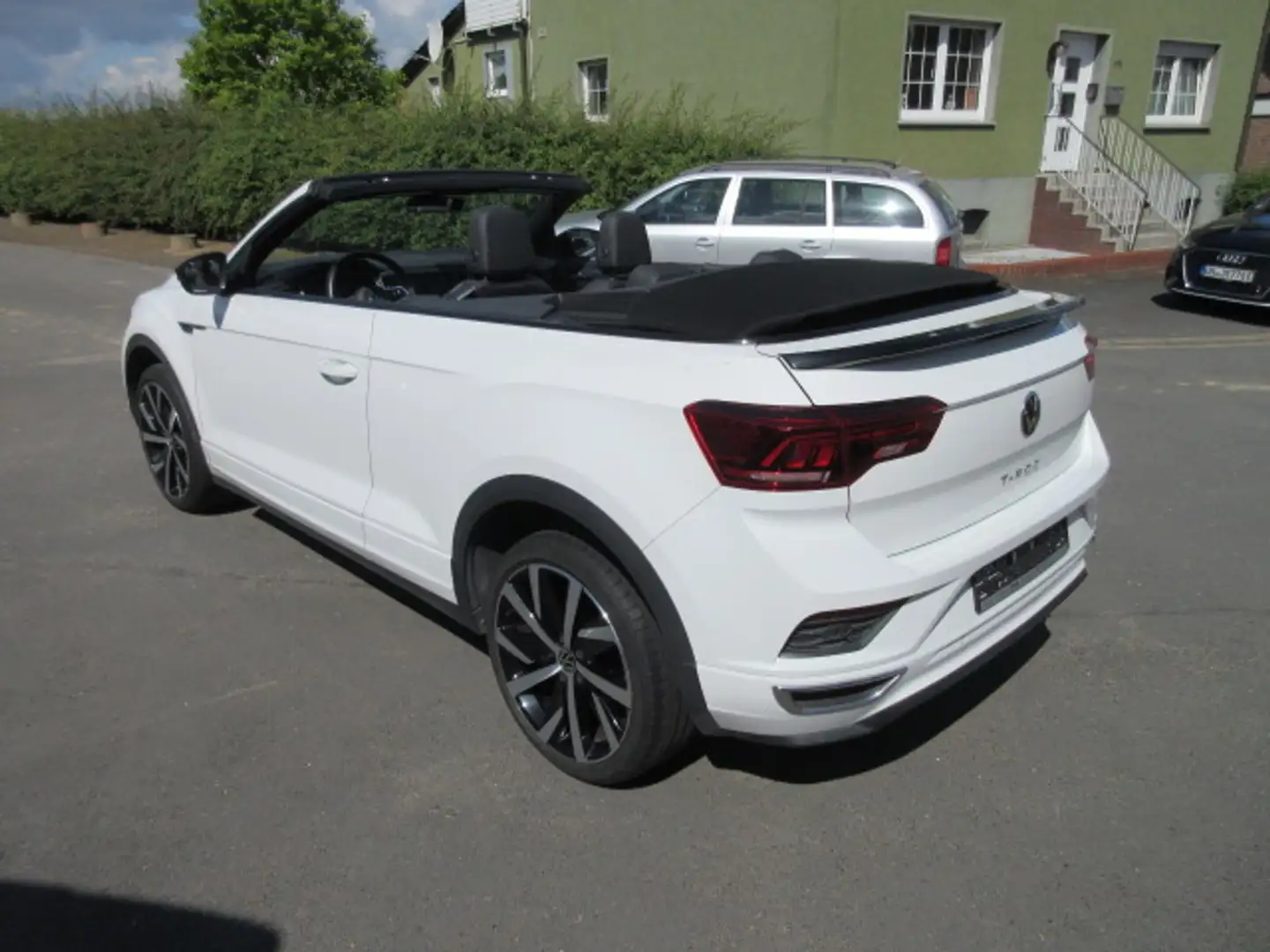Volkswagen T-Roc Cabrio R-Line 1.5 TSI APP LED ALU 19 BLACK STYLE ASSIST SITZH Weiß - 2