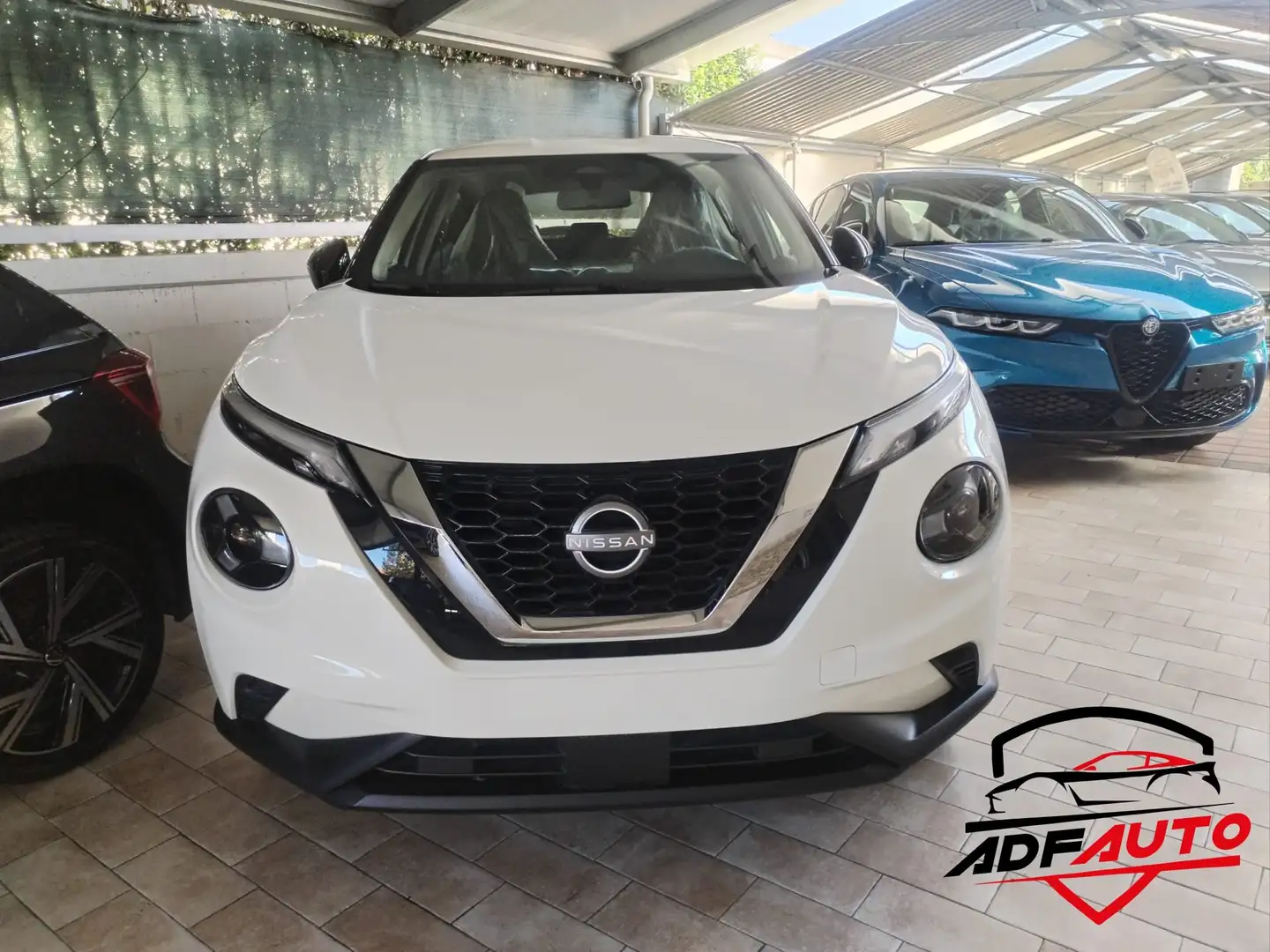 Nissan Juke Juke II 2024 1.0 dig-t Acenta 114cv Bianco - 1