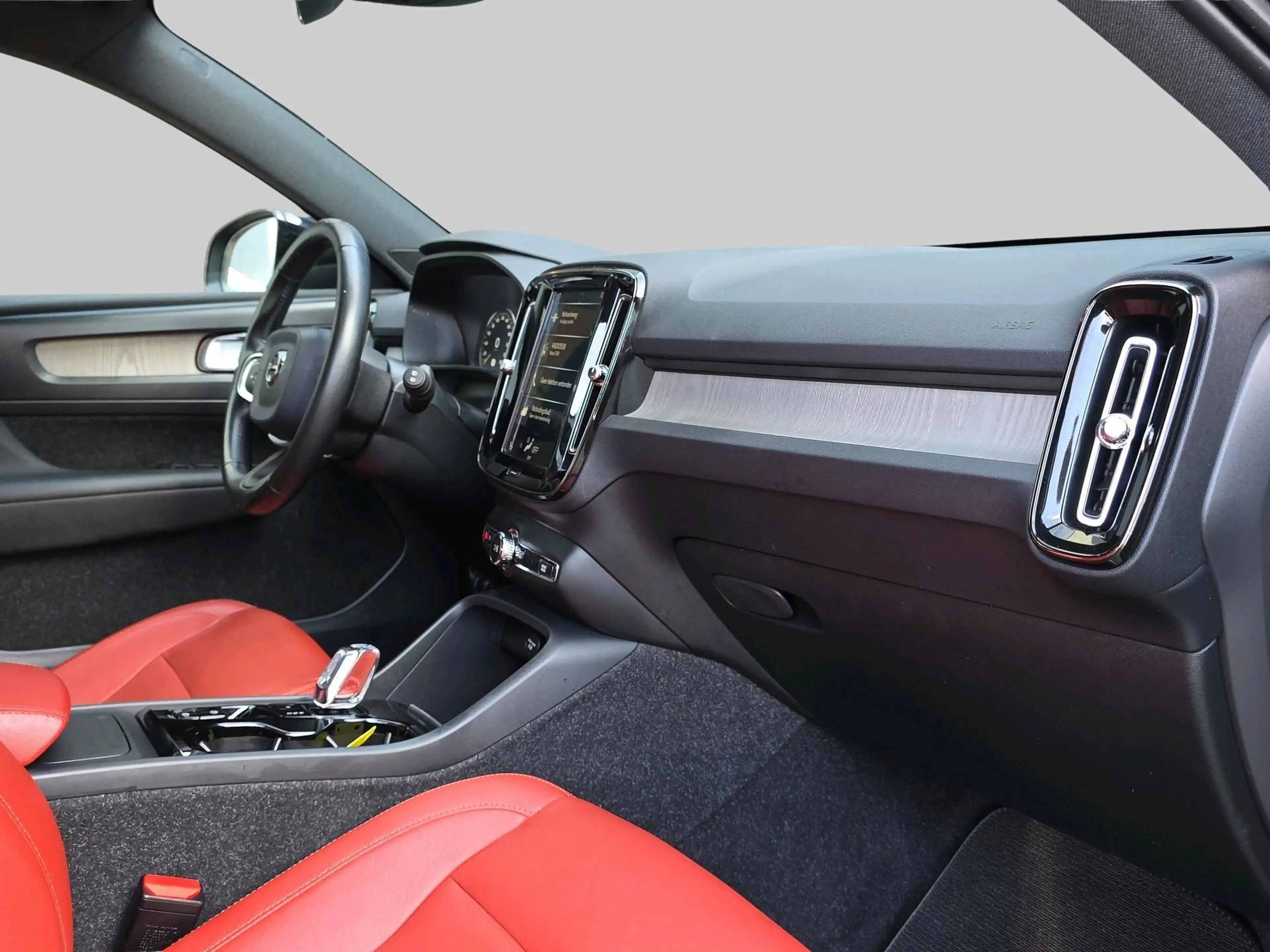 Volvo XC40 1.5 T3 Inscription | Automaat | Rood Leer | 360 Ca — photo 13