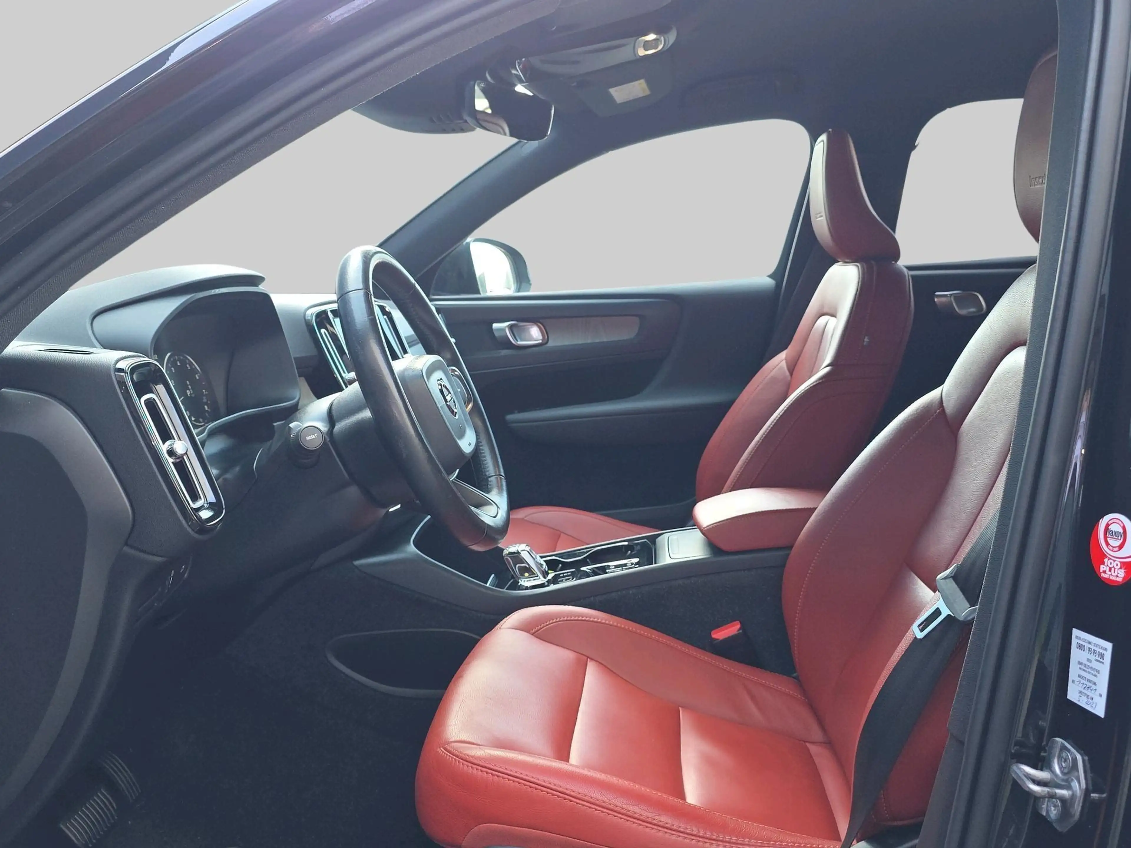 Volvo XC40 1.5 T3 Inscription | Automaat | Rood Leer | 360 Ca — photo 12