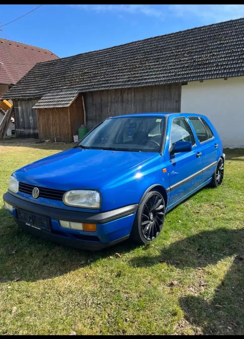 Volkswagen Golf GL - 2