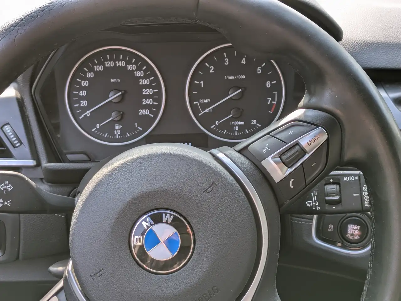 BMW 220