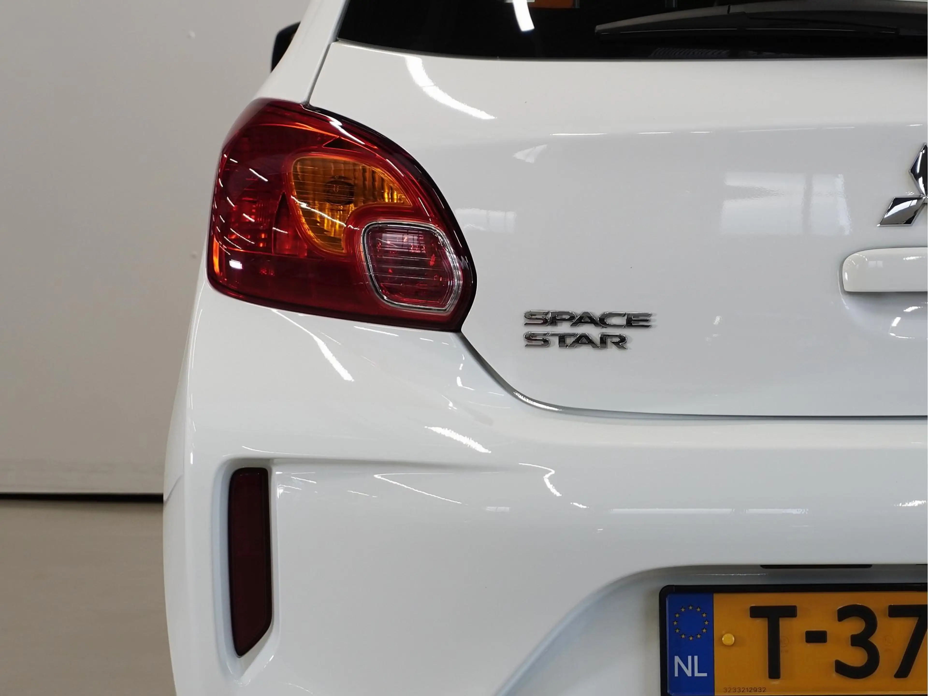 Mitsubishi Space Star 1.2 Connect+ Apple Carplay / Android Auto | Garant — photo 10