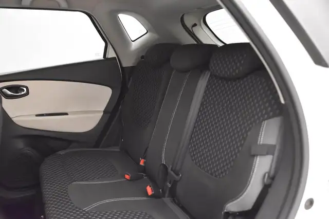 Renault Captur view 14