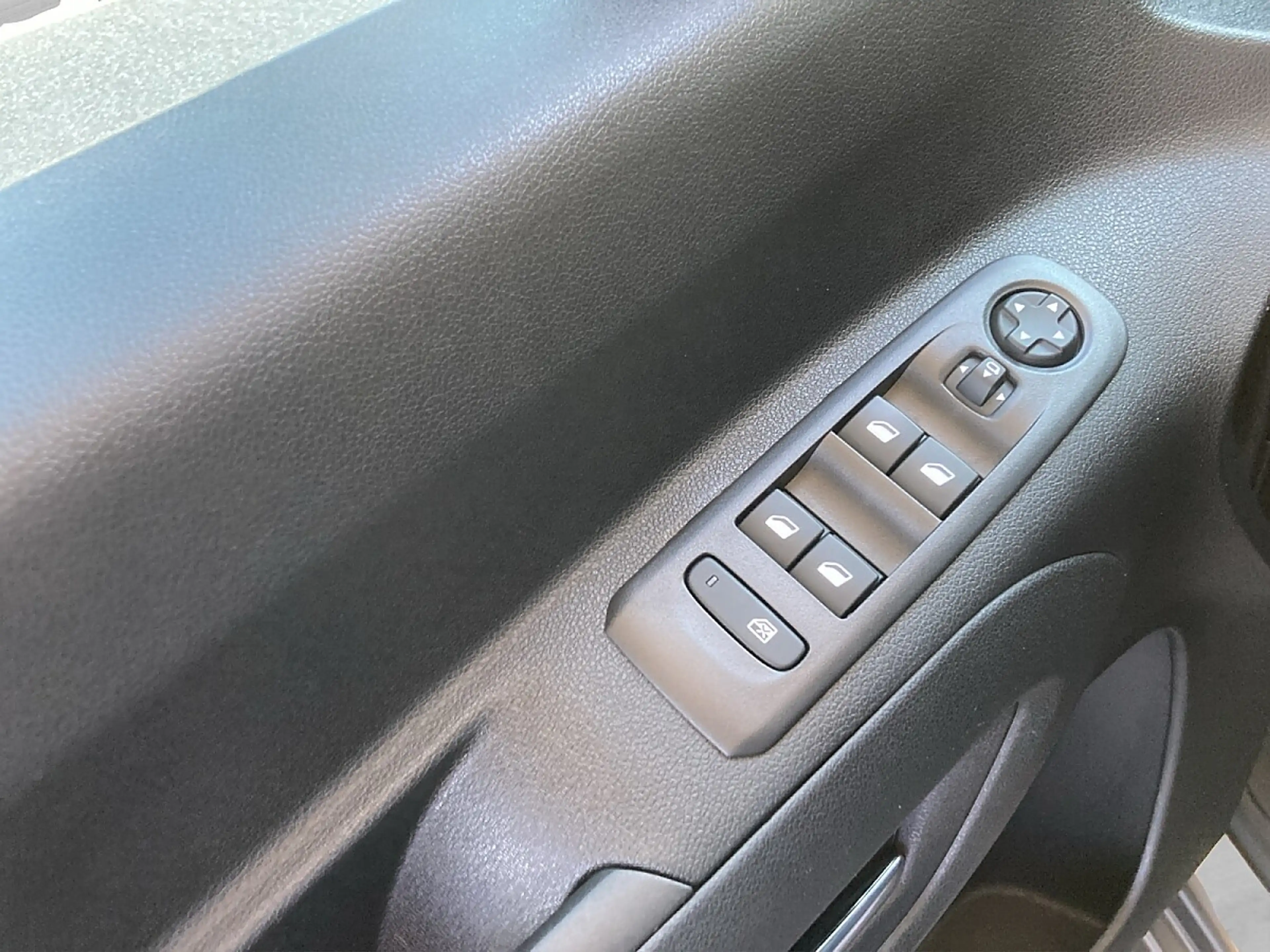 Opel Combo Life 1,5 CDTI BlueInj. XL L2H1 Edition S/S — photo 14
