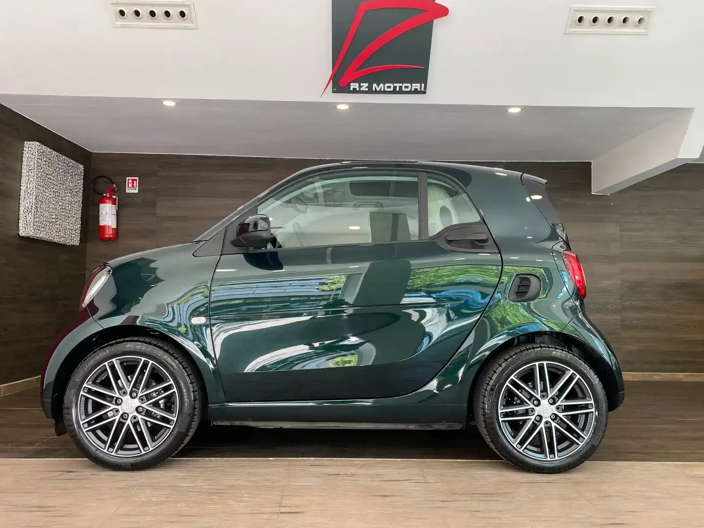 smart forTwo 0.9 t British Green 90cv twinamic-ITALIANA-1 PRO Verde - 2