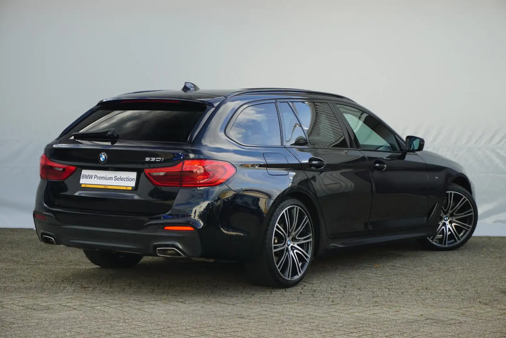 BMW 530 5-serie Touring 530i High Executive Edition | M Sp Noir - 2