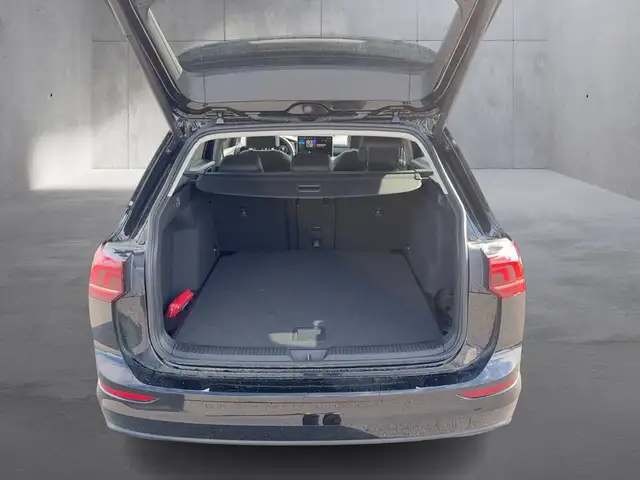 Volkswagen Golf view 13