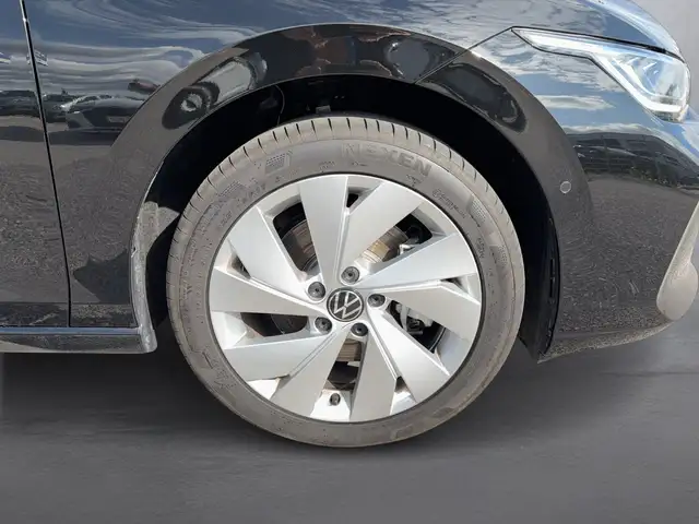 Volkswagen Golf view 7