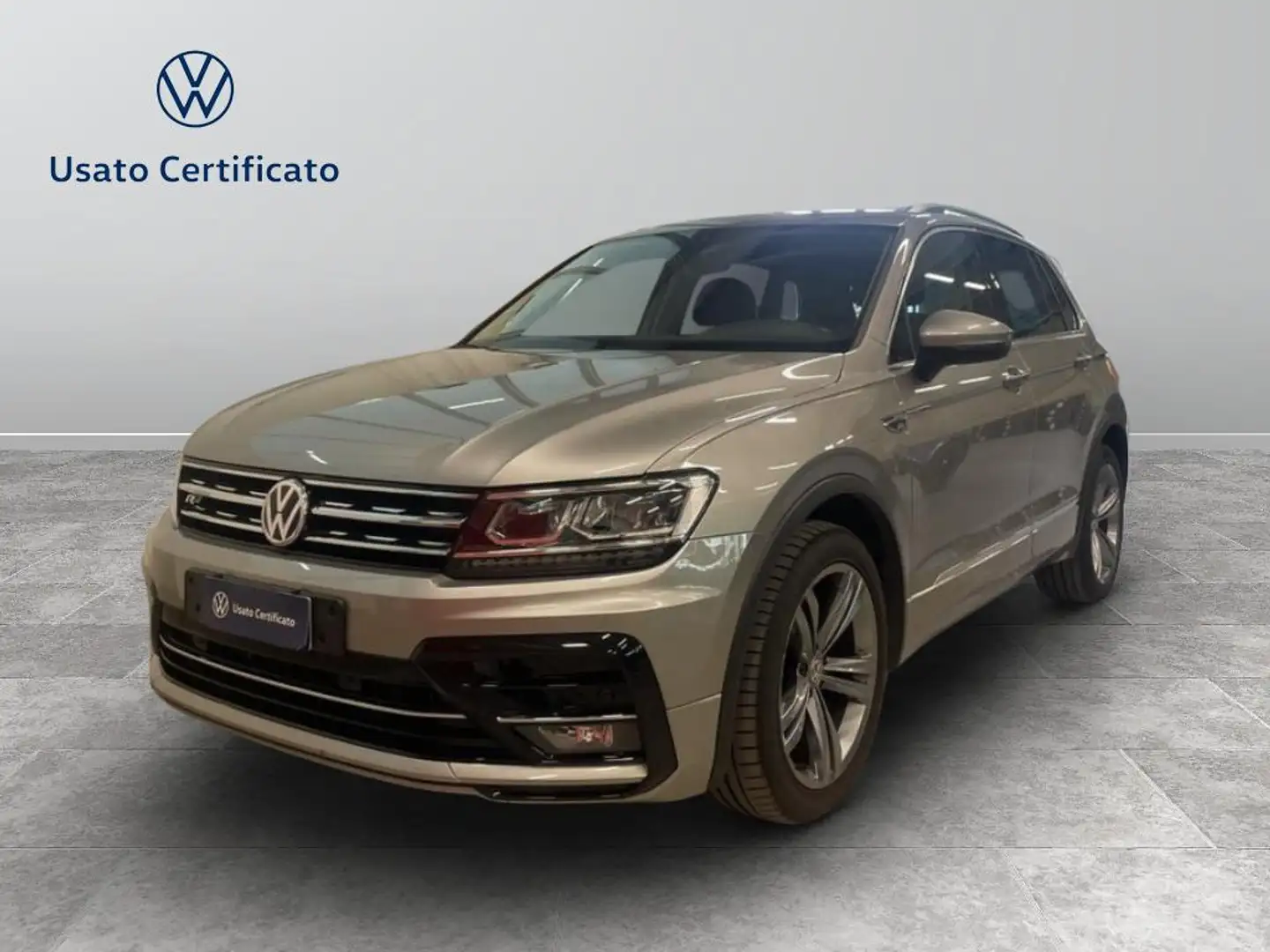 Volkswagen Tiguan 1.5 tsi Sport 150cv dsg Grijs - 1