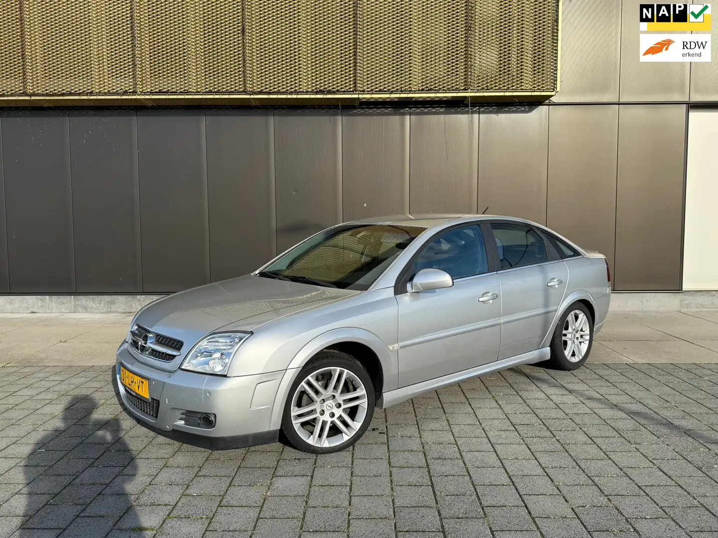Opel Vectra GTS 2.2-16V Elegance | Airco | Nwe APK |Cruise|PDC Šedá - 1