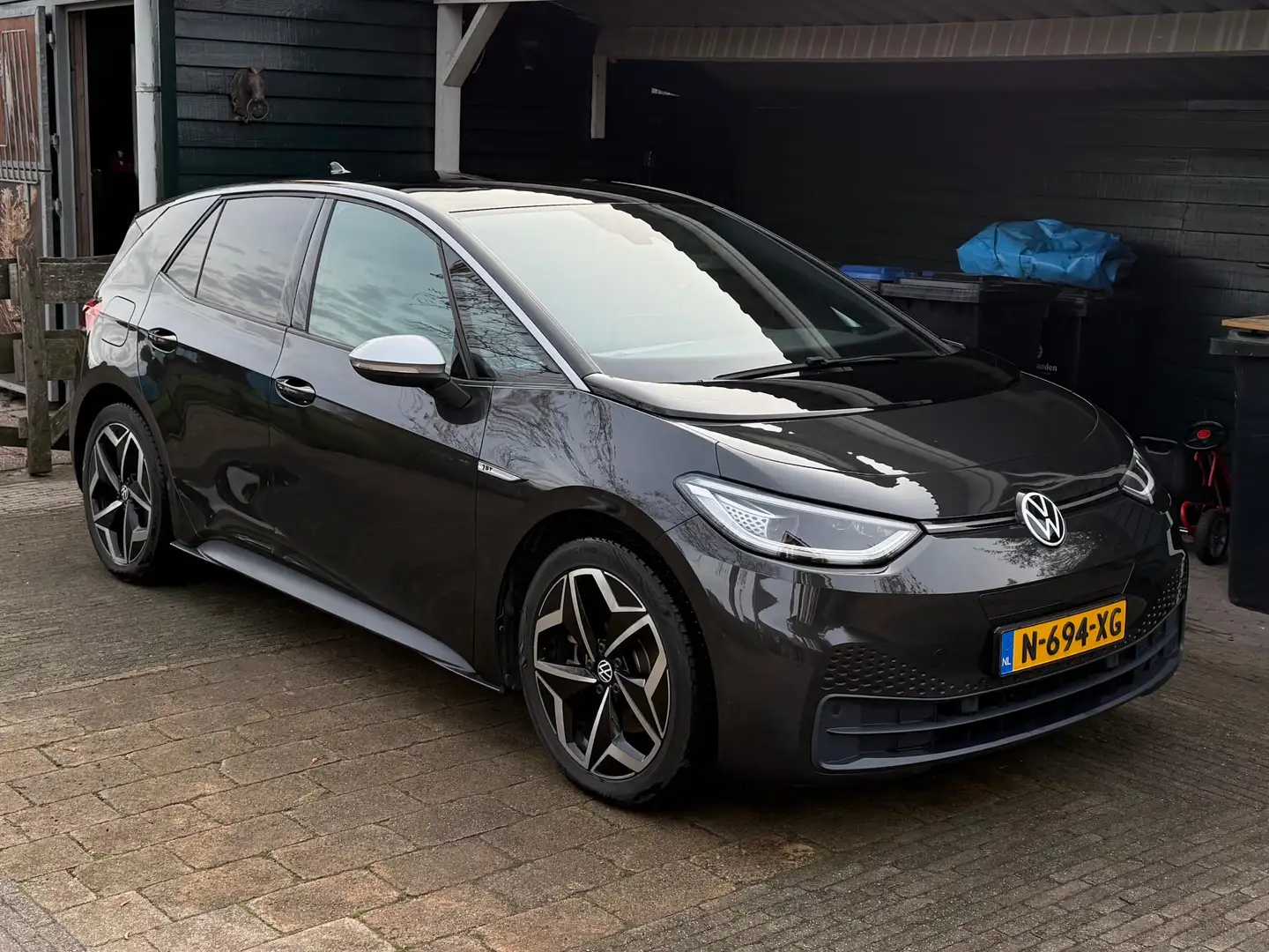 Volkswagen ID.3 First Plus 58 kWh Grey - 1