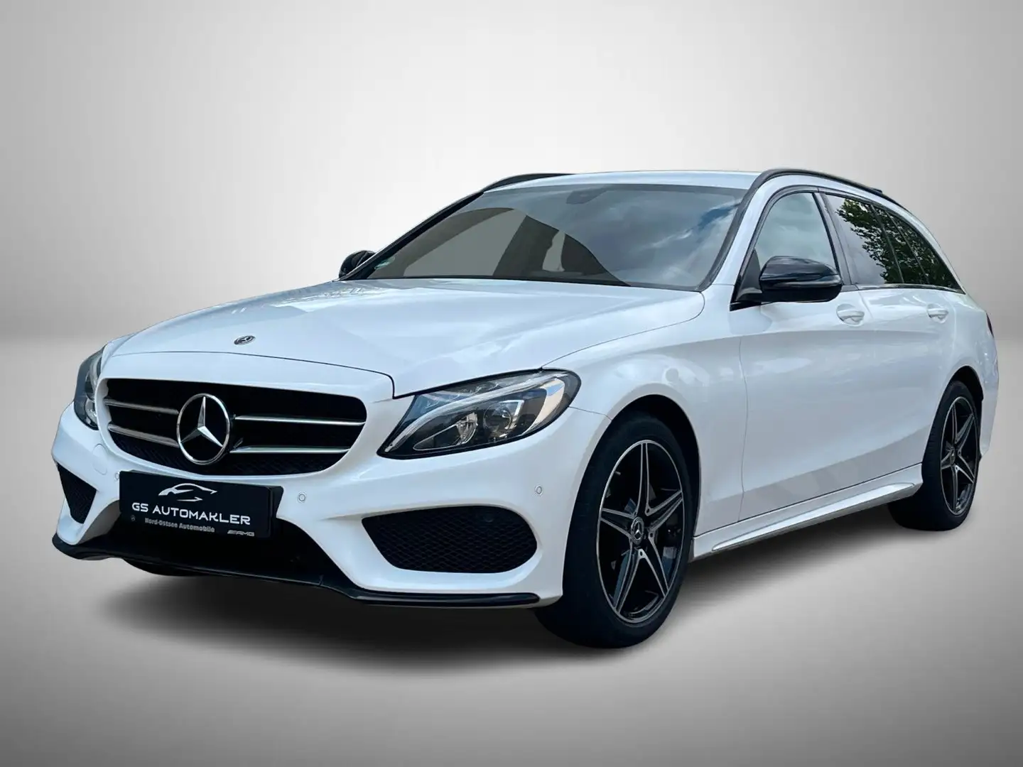 Mercedes-Benz C 200 T-Modell 4Matic AMG Night Paket Weiß - 1