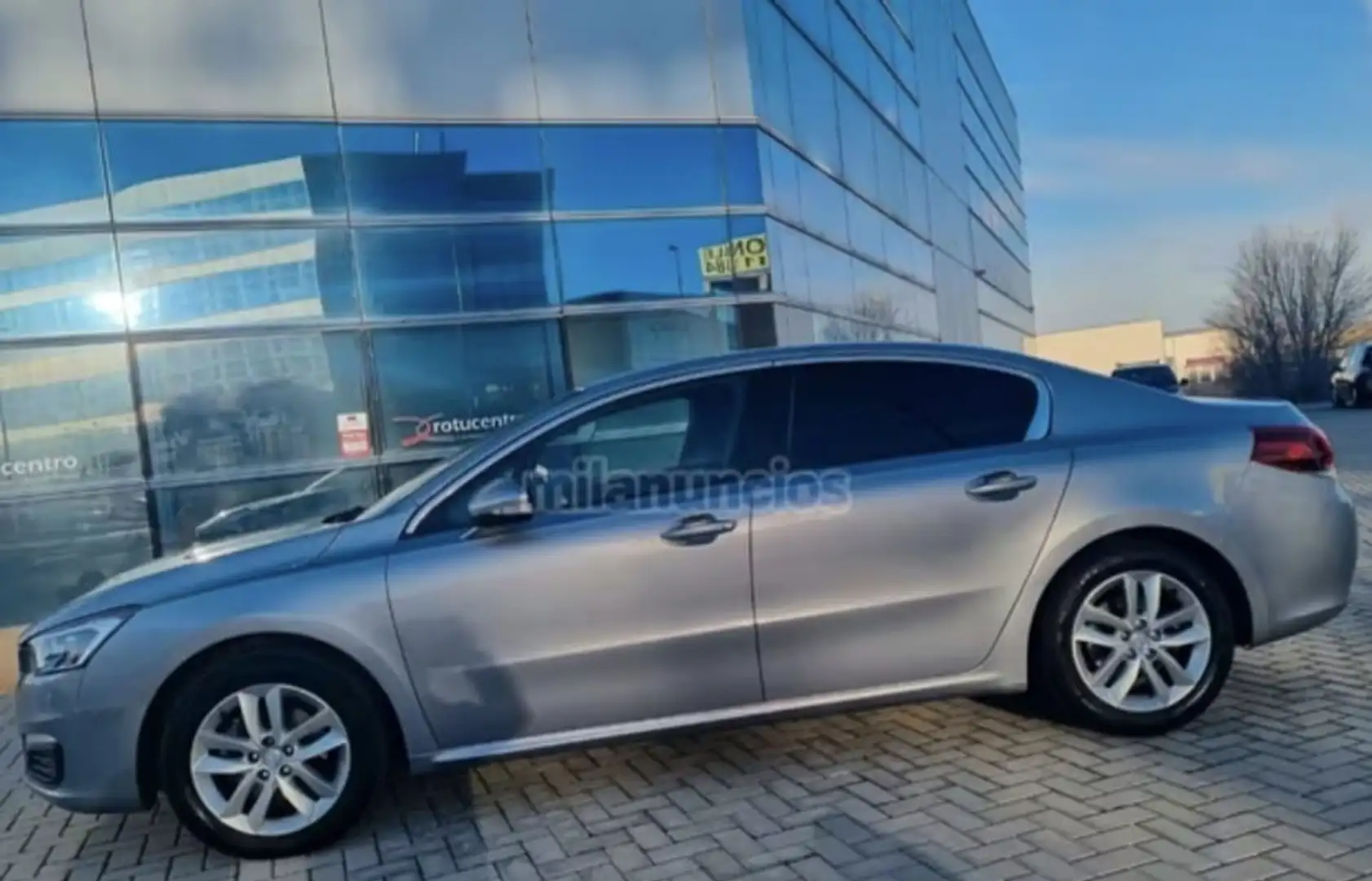Peugeot 508 SW 1.6 THP S&S Active Azul - 2