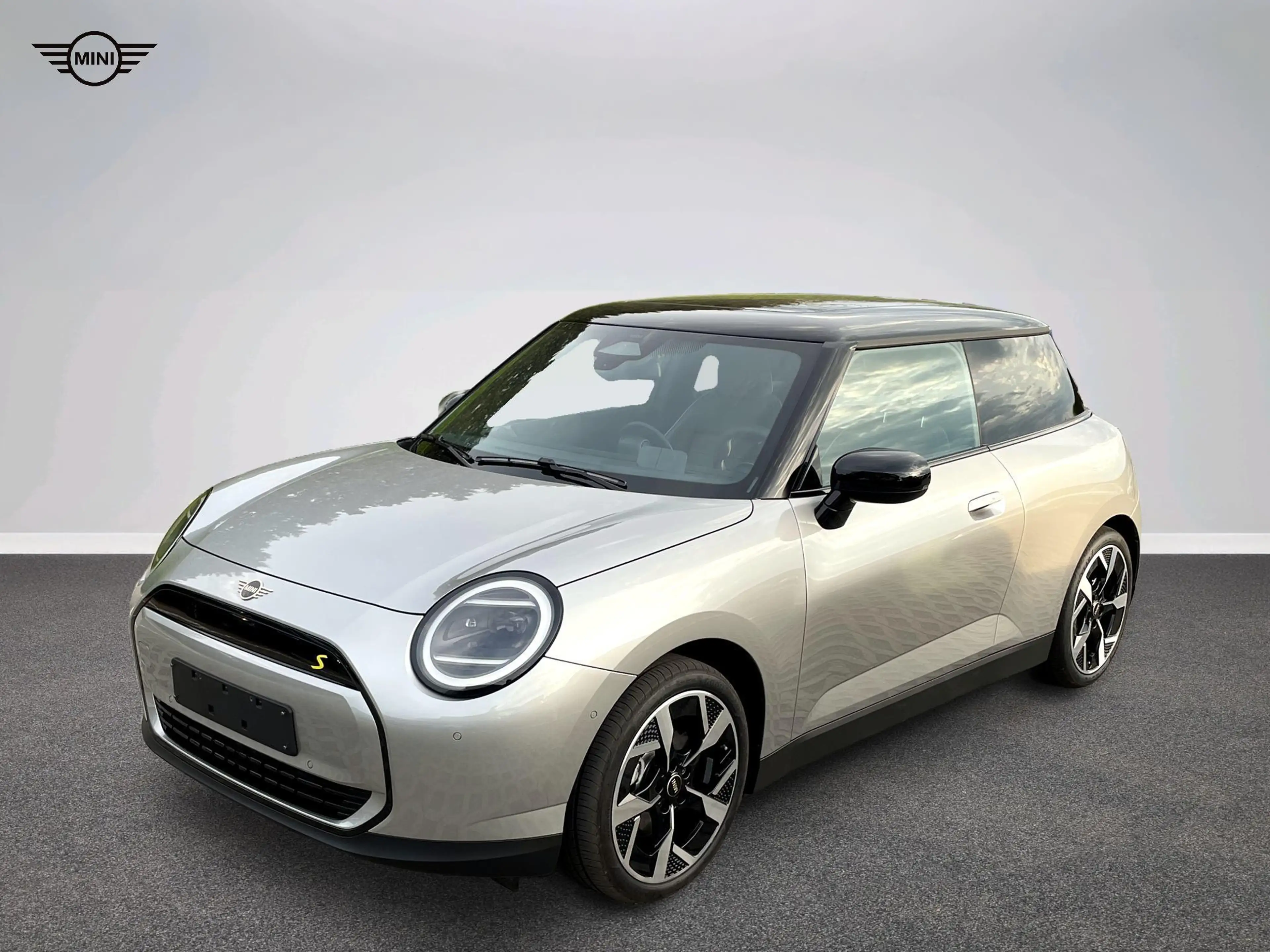 MINI Cooper SE Classic Trim