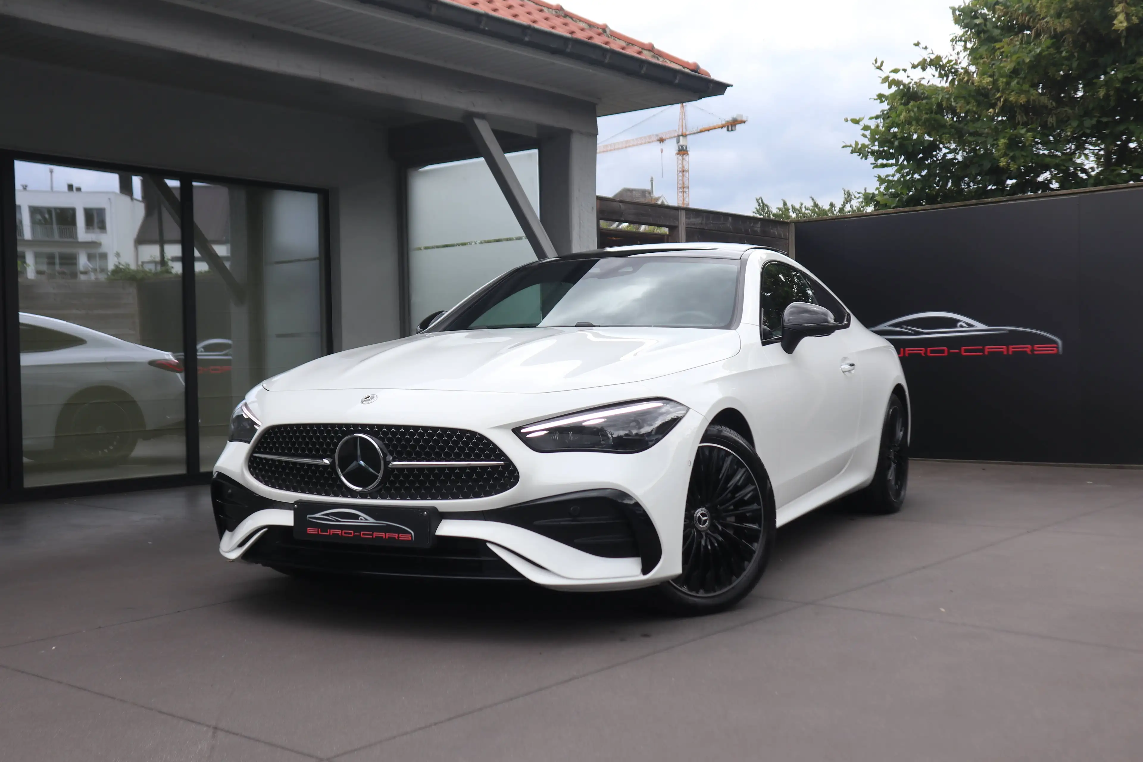 Mercedes-Benz CLE 300 E-Hybrid Coupe /AMG/ HEADUP/PANODAK/CAMERA/DISTRONIC/NIGHTPAKKET/TOPPER ! — photo 8