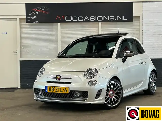 Fiat 500 Abarth 1.4-16V PANODAK + LEER