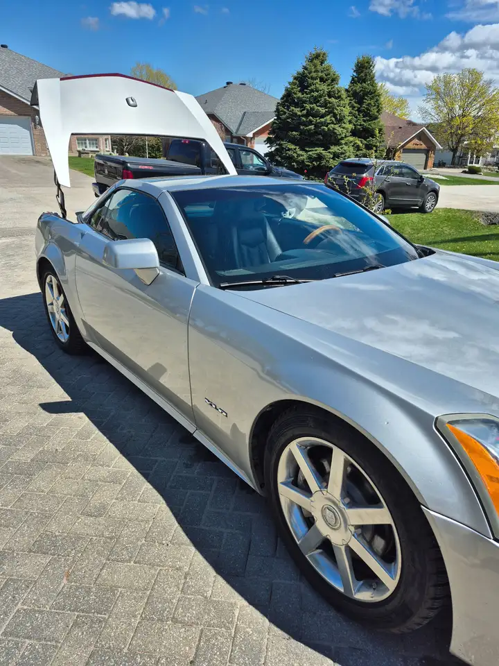 Cadillac XLR fotografie Cadillac XLR