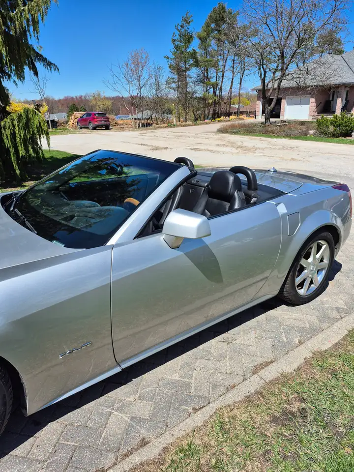 Cadillac XLR fotografie Cadillac XLR