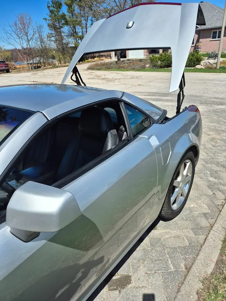 Cadillac XLR fotografie Cadillac XLR