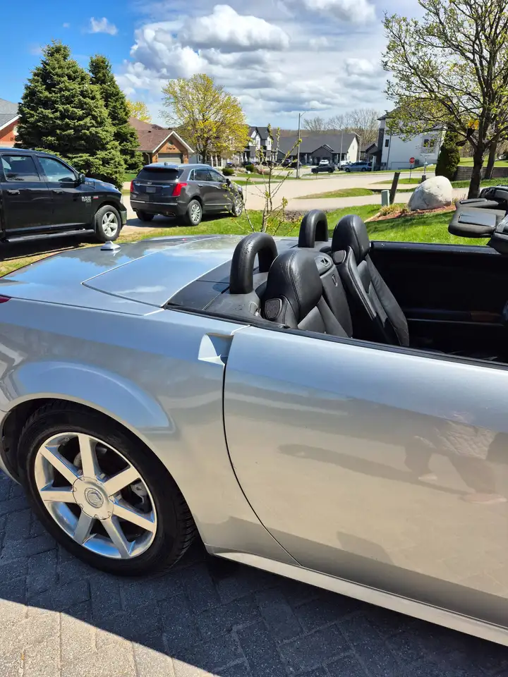 Cadillac XLR fotografie Cadillac XLR
