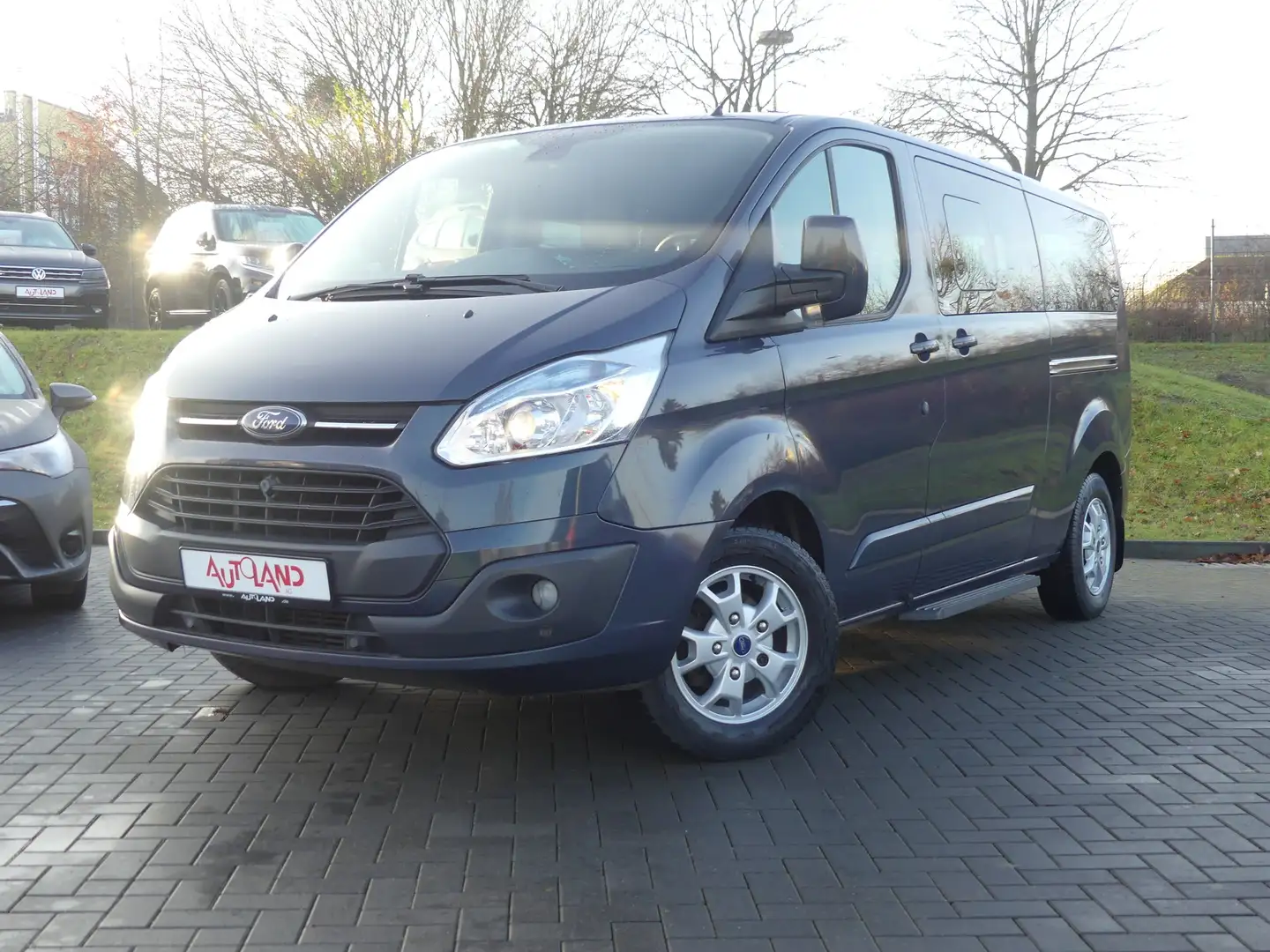 Ford Tourneo Custom Tourneo Connect Custom Xenon 8-Sitzer Leder AHK Grau - 2