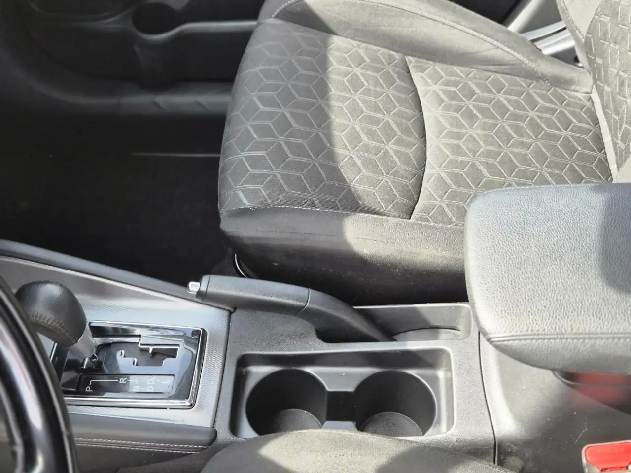 Mitsubishi RVR снимка Mitsubishi RVR