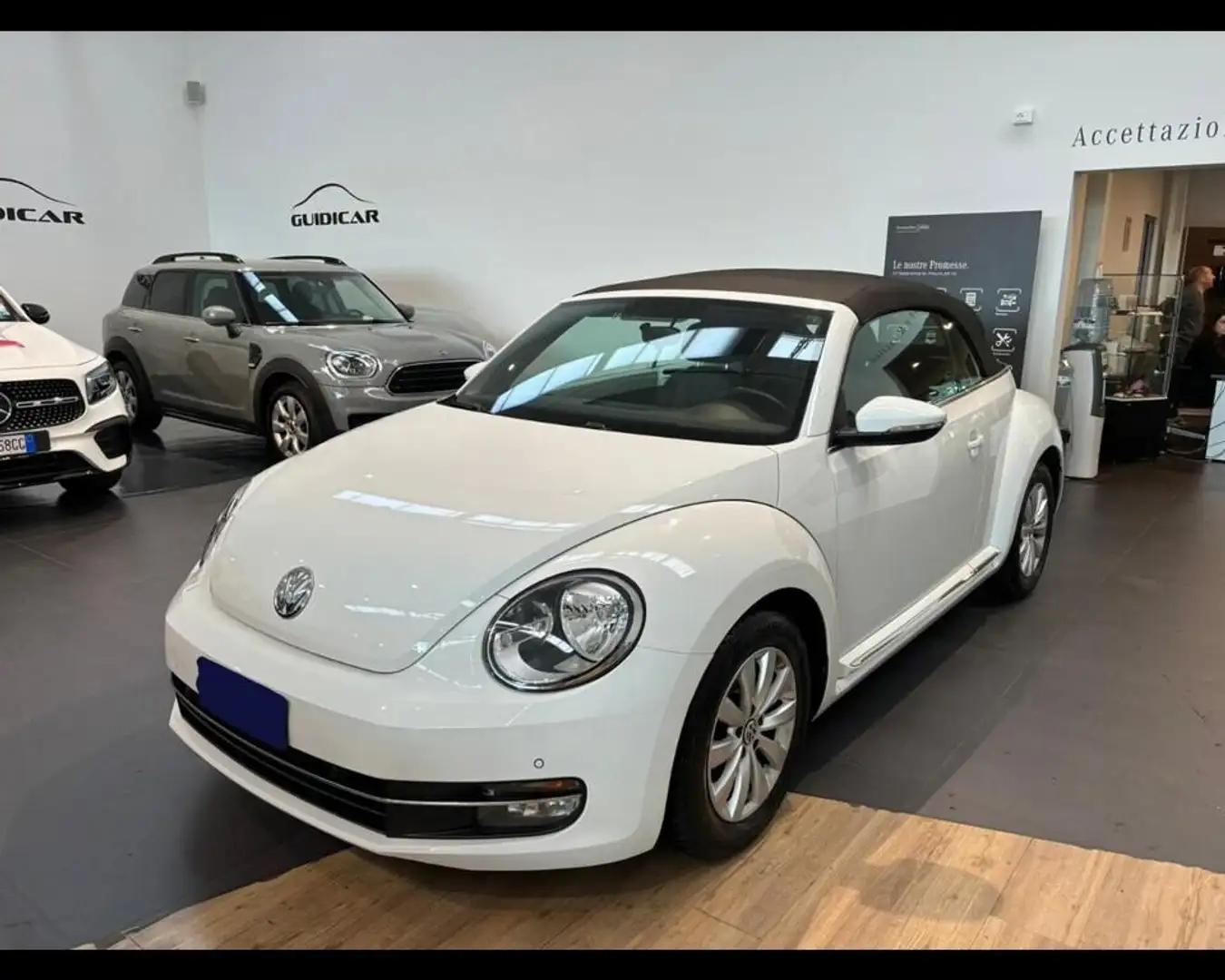 Volkswagen Maggiolino Cabrio 1.2 tsi Design Argento - 1