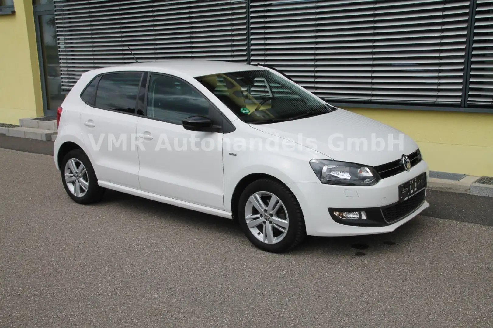 Volkswagen Polo 1.2 Match *Klimaauto*SHZ*PDC*Scheckheft* Blanc - 2