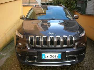 Cherokee Limited 2.0 MTJ 4WD active drive