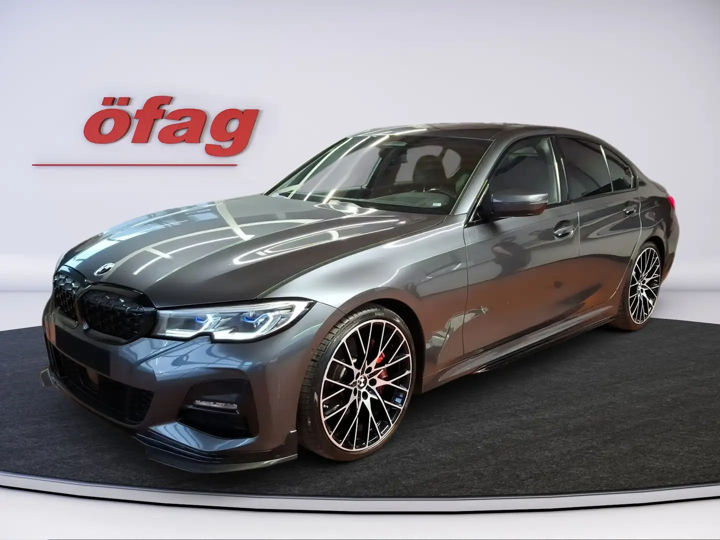 BMW 330 d M-Sport Laser+Navi+Pano+SD+SHZ+KlimaA+LM Grau - 2