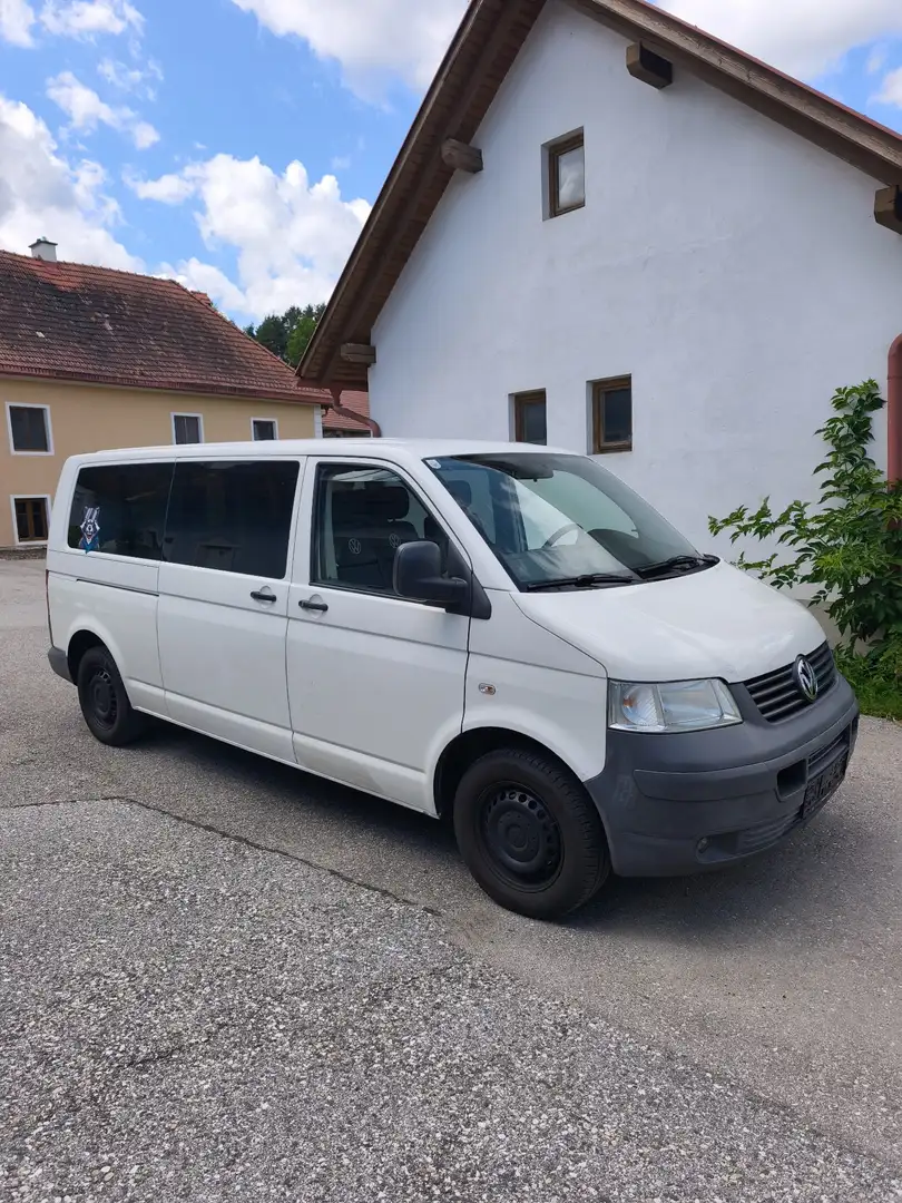 Volkswagen T5 Caravelle 4MOTION Lang DPF Trendline - 1