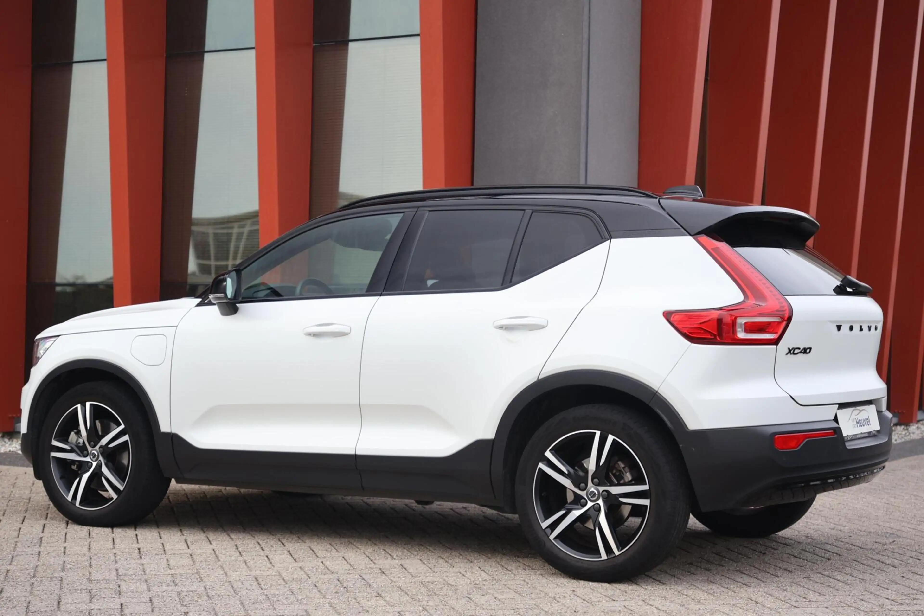 Volvo XC40 T5 Recharge R-Design | Parkeercamera | Trekhaak | — photo 3